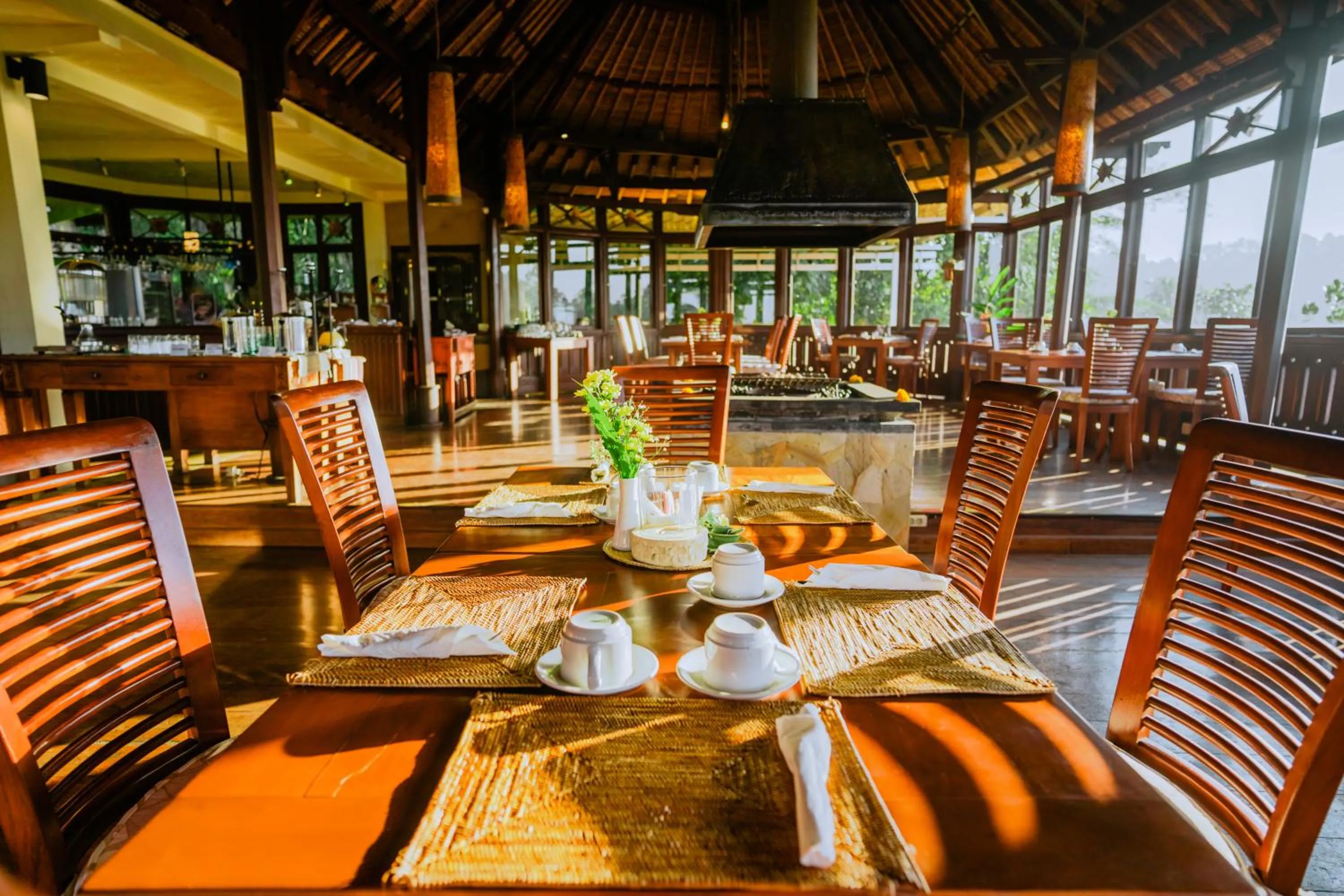 Restaurant/places to eat in Bagus Jati Health & Wellbeing Retreat