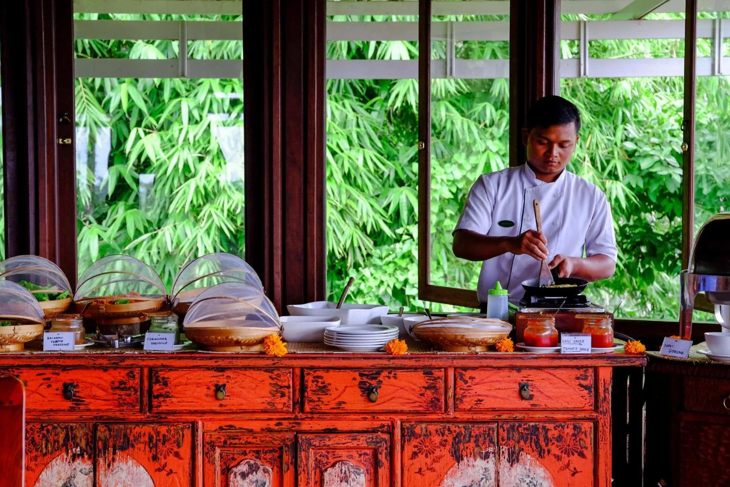 Restaurant/places to eat in Bagus Jati Health & Wellbeing Retreat