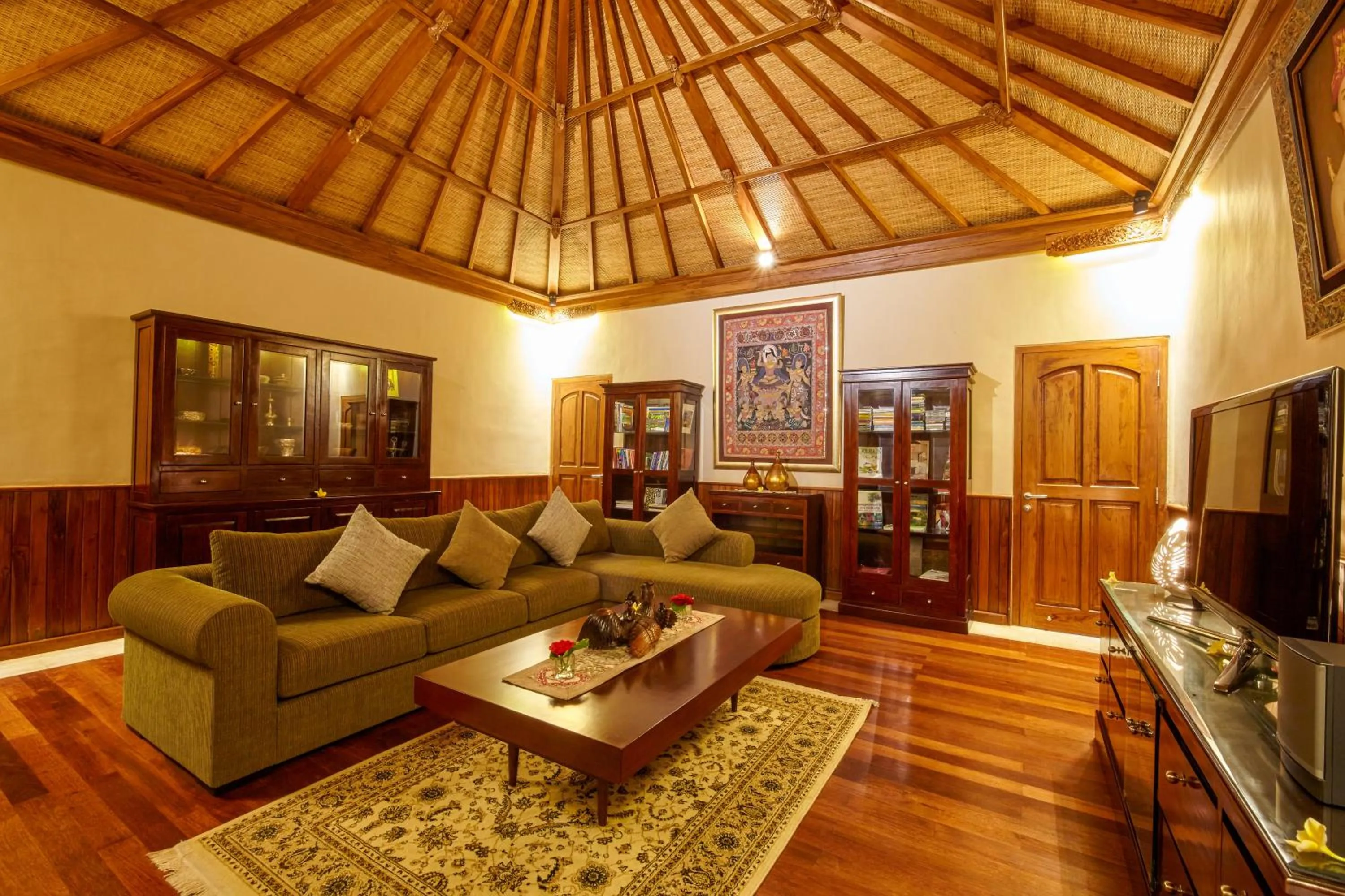 Living room in Bagus Jati Health & Wellbeing Retreat