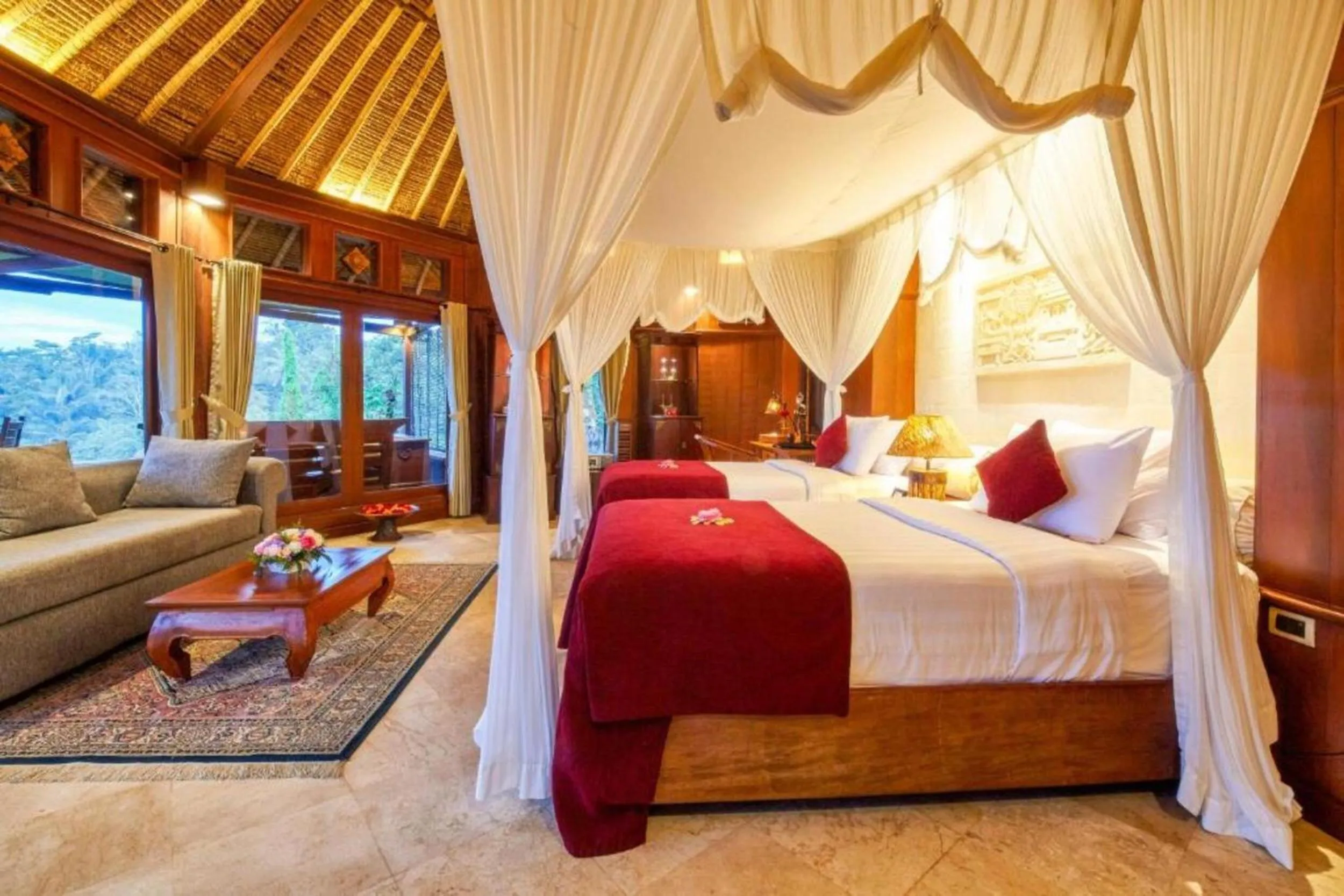Bed in Bagus Jati Health & Wellbeing Retreat