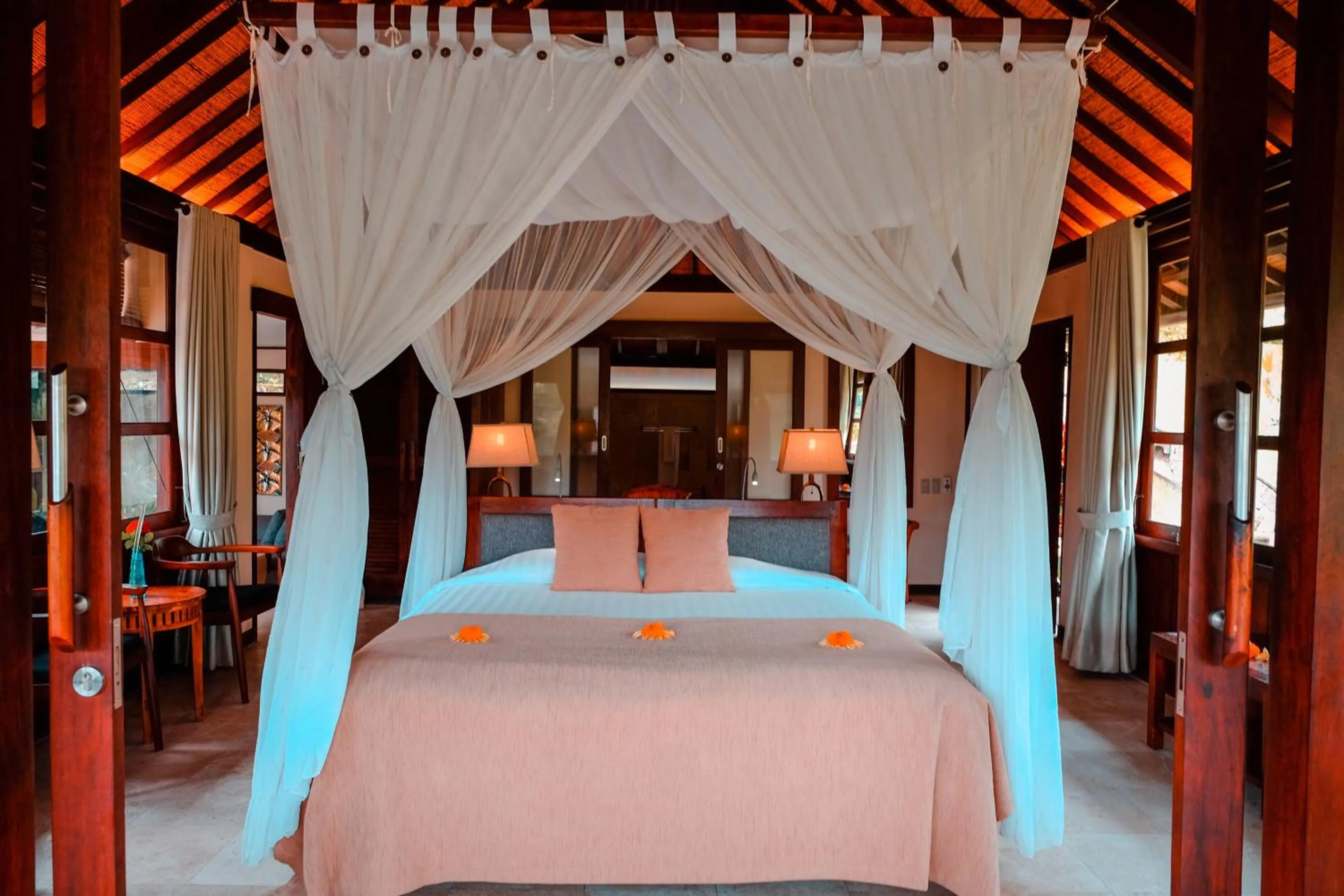 Bed in Bagus Jati Health & Wellbeing Retreat