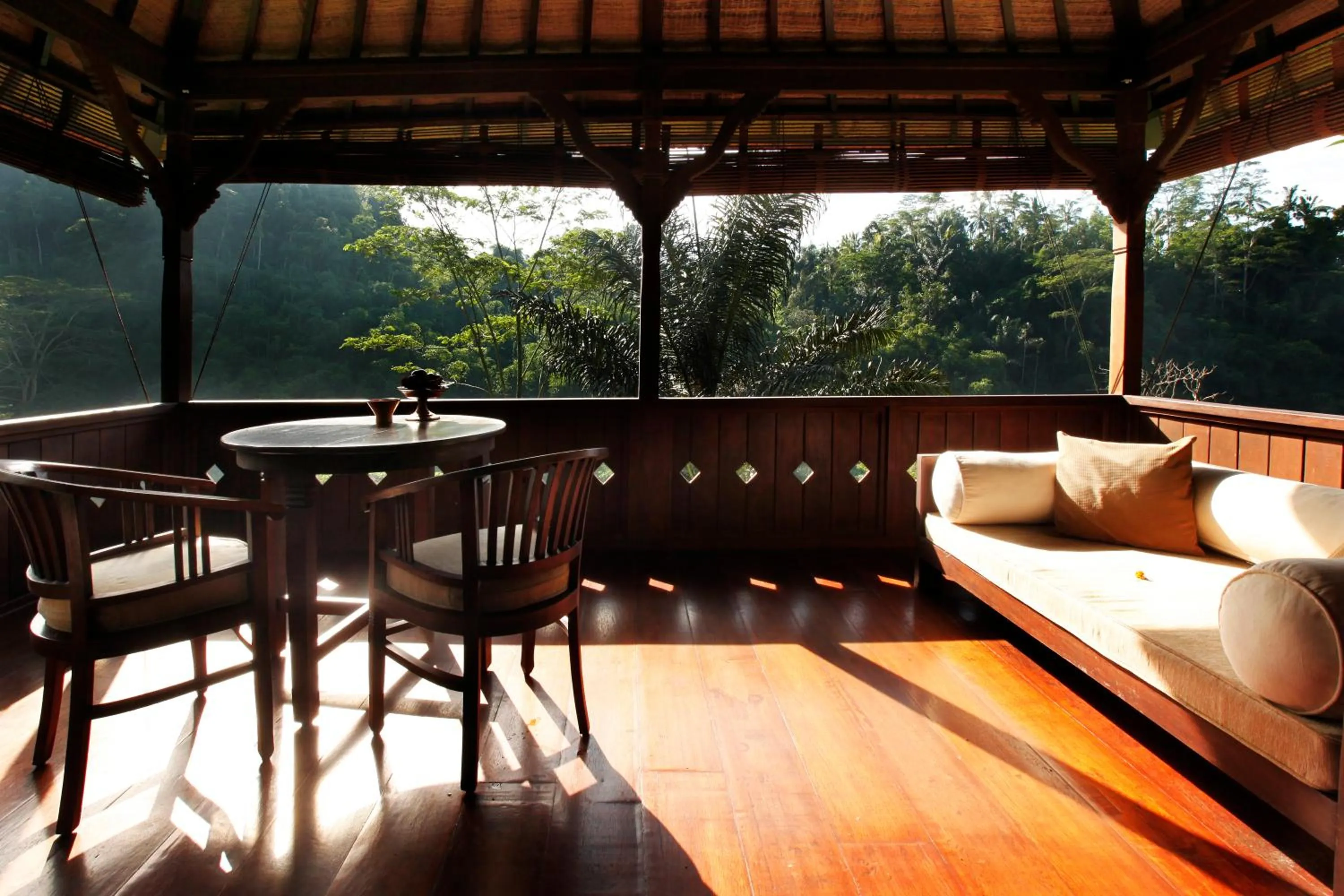 Bed in Bagus Jati Health & Wellbeing Retreat