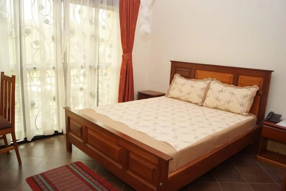 Bed in Biyem Hotel