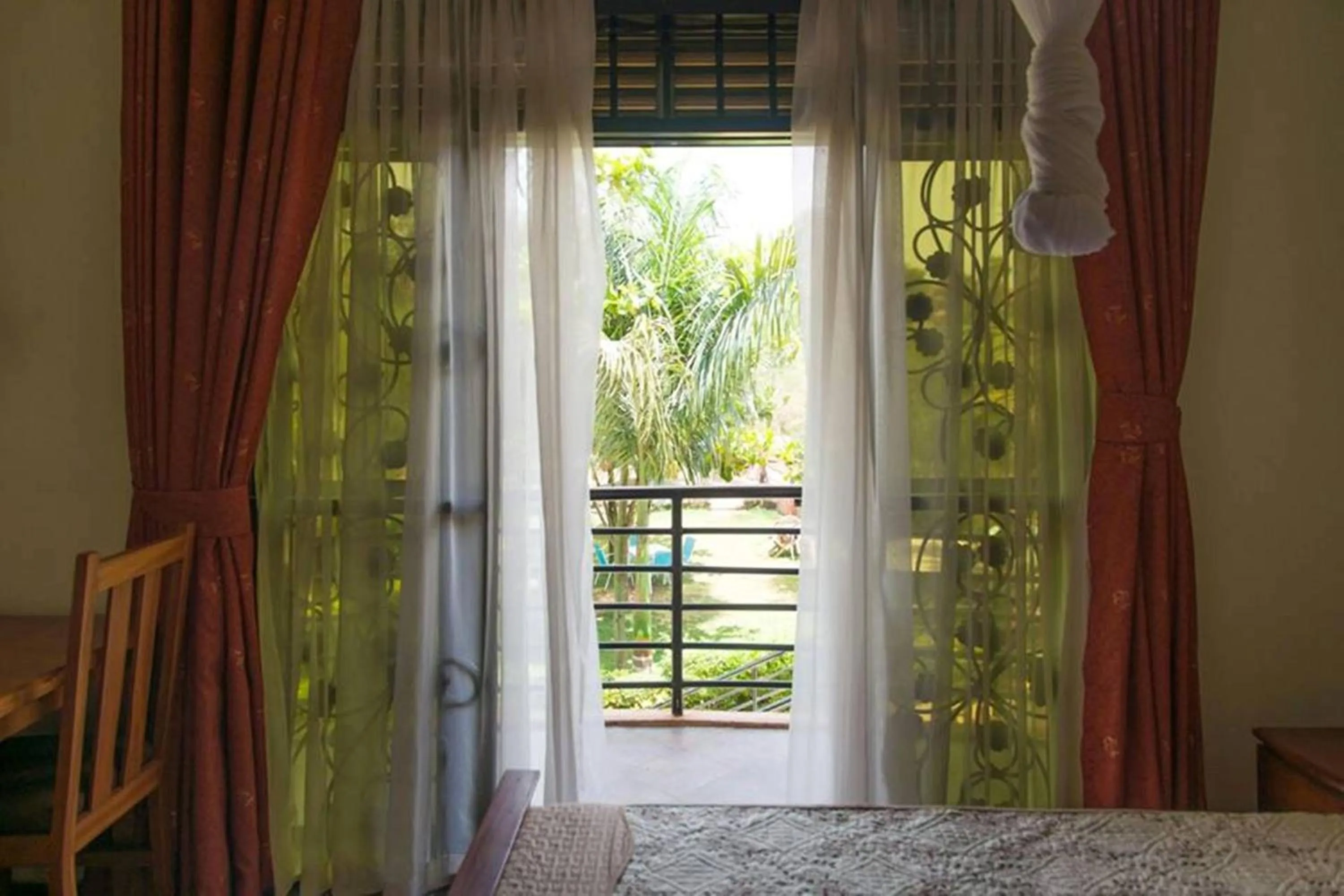 Photo of the whole room, Bed in Biyem Hotel