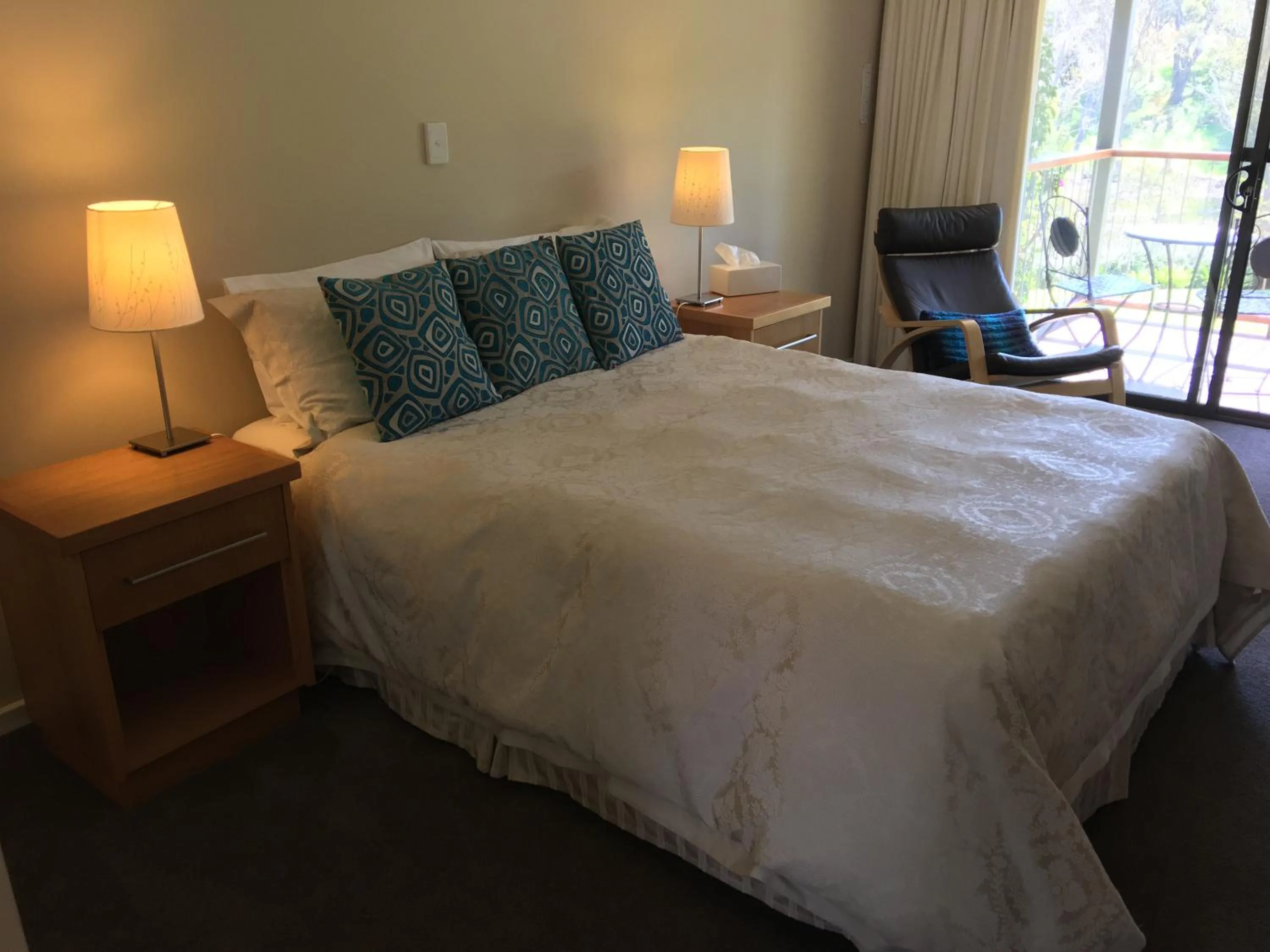 Bed in Rickaty on Blackwood