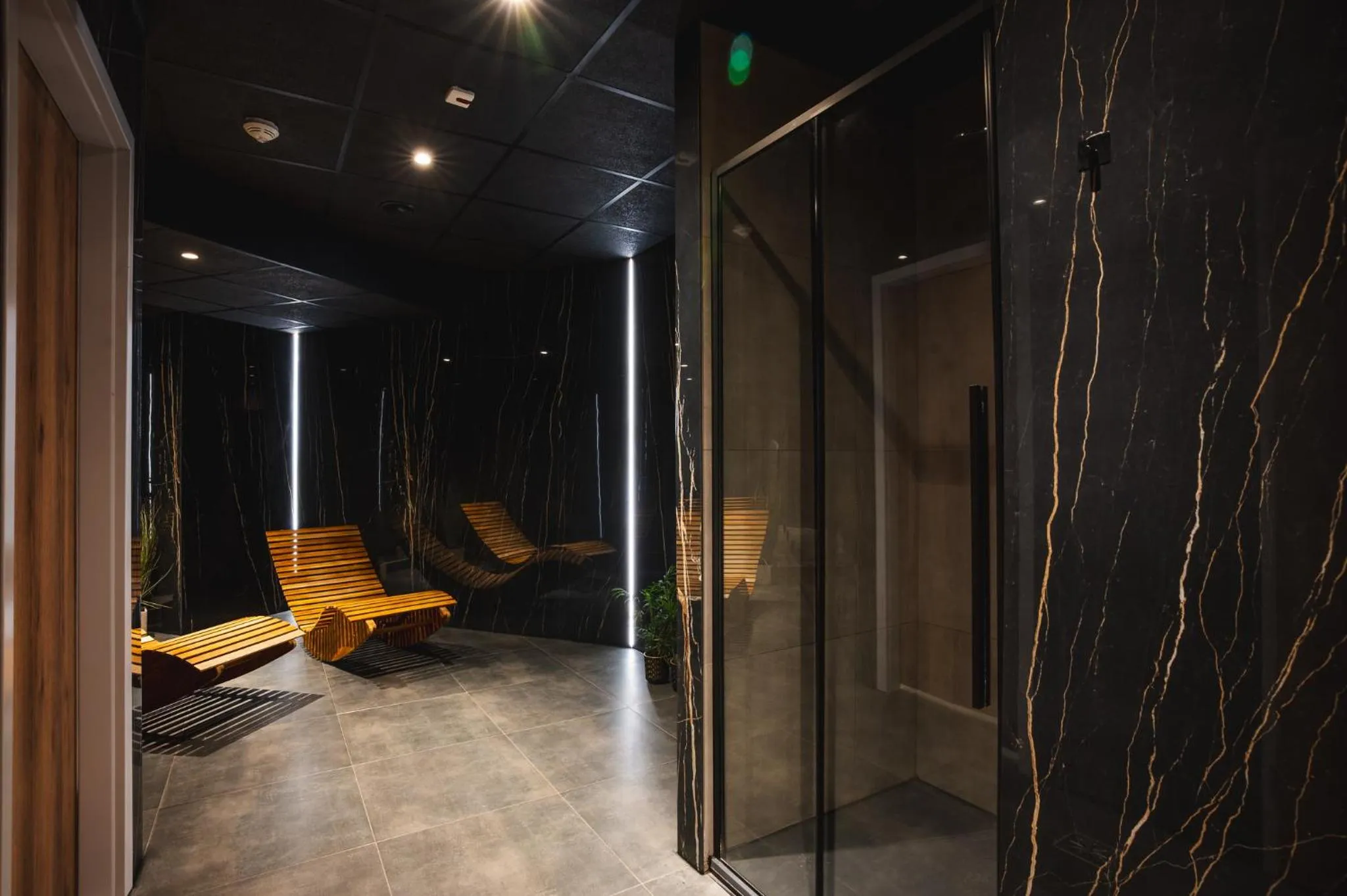 Shower in Focus Hotel Premium Gdańsk