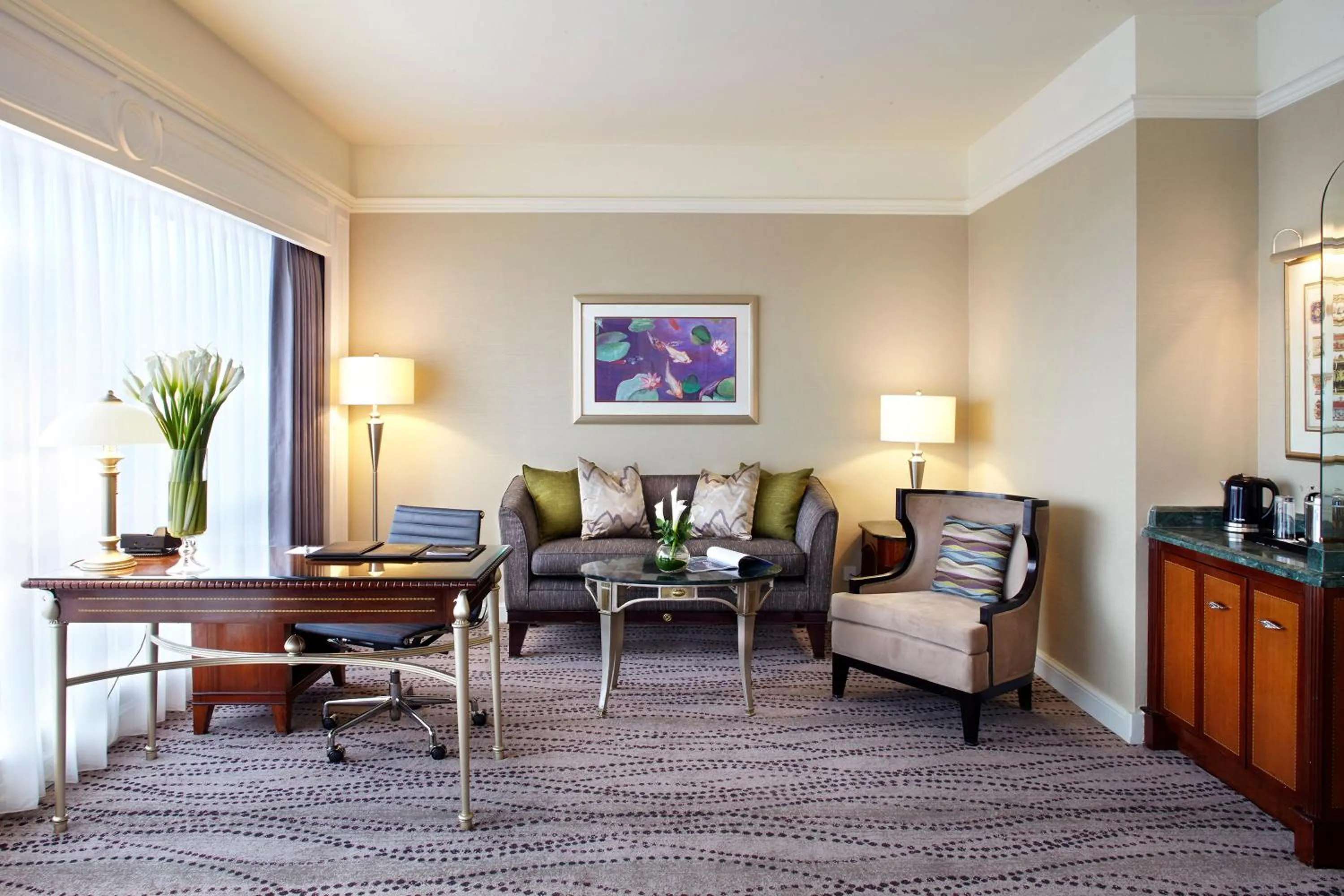 Living room in JW Marriott Hotel Surabaya