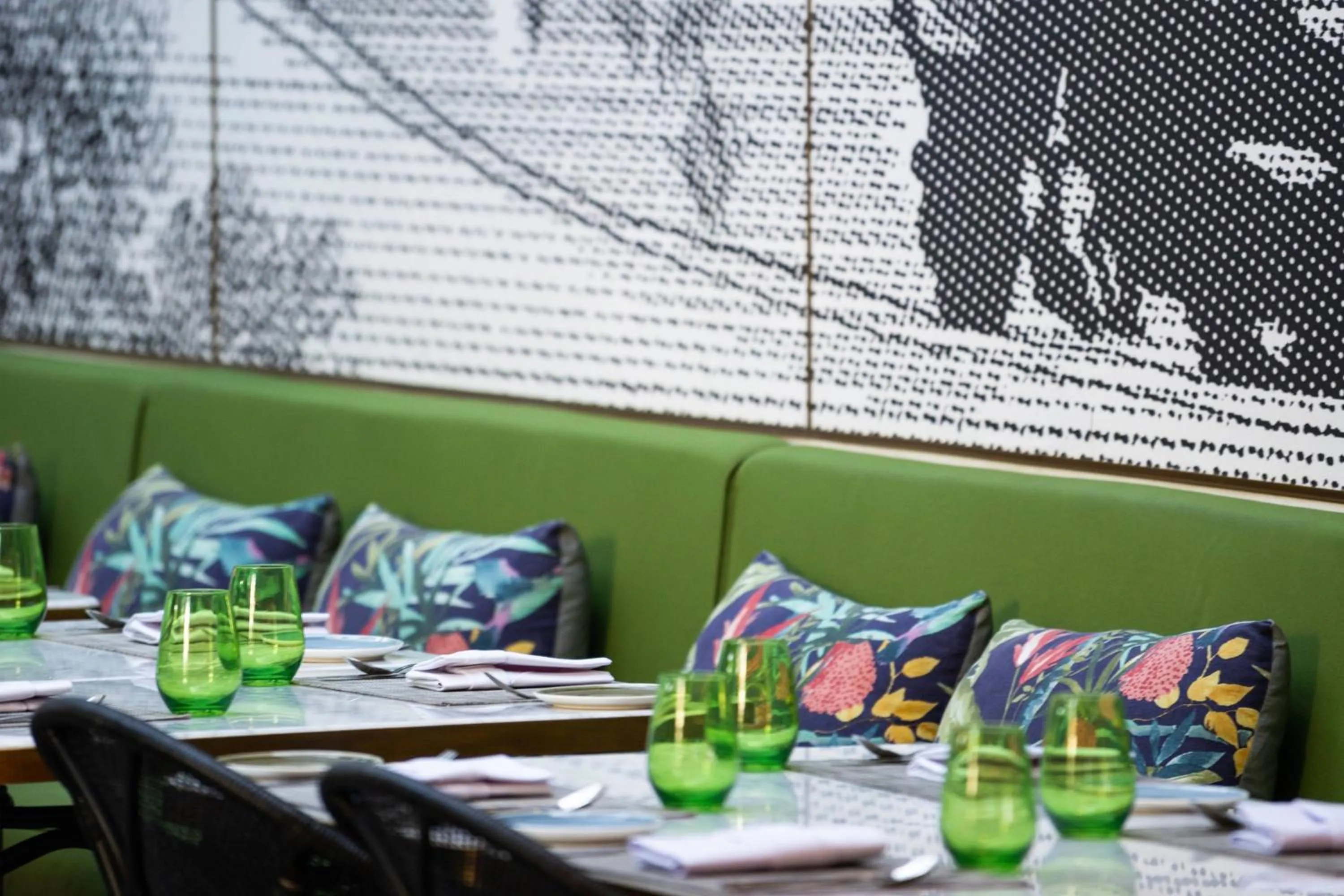 Restaurant/places to eat in JW Marriott Hotel Surabaya