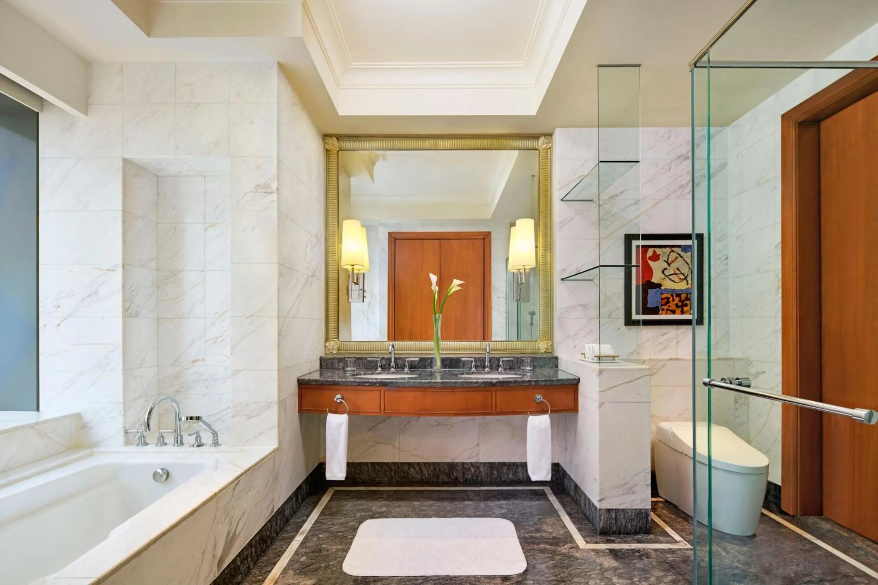 Bathroom in The Ritz-Carlton Jakarta, Mega Kuningan