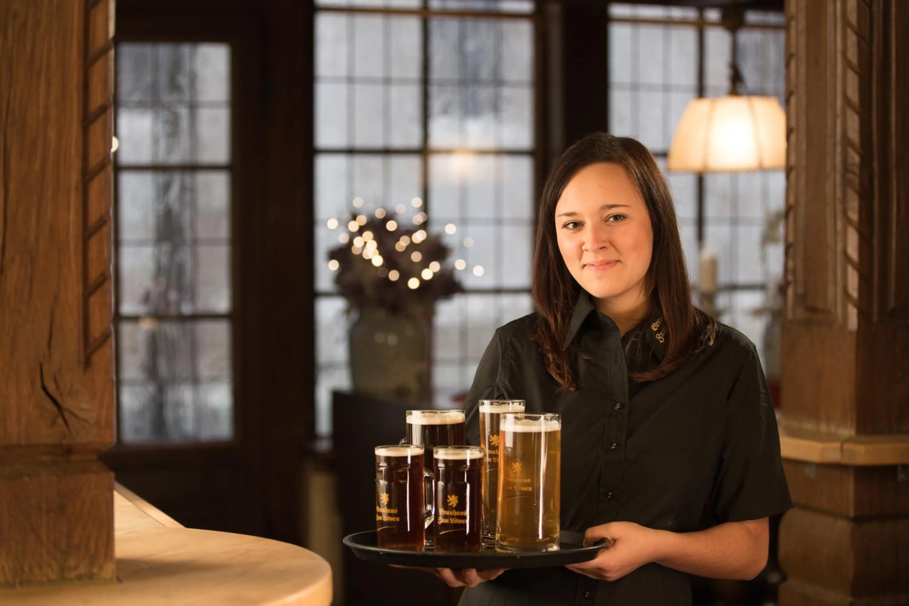 People in Brauhaus Zum Löwen