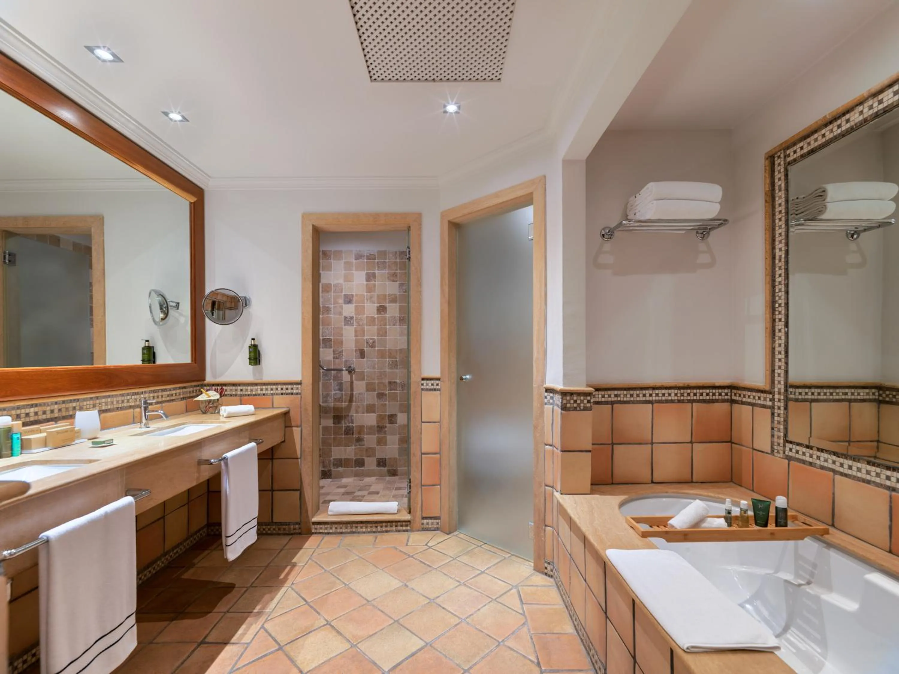 Bathroom in Hotel Hacienda del Conde Meliá Collection Golf & Spa - Adults Only