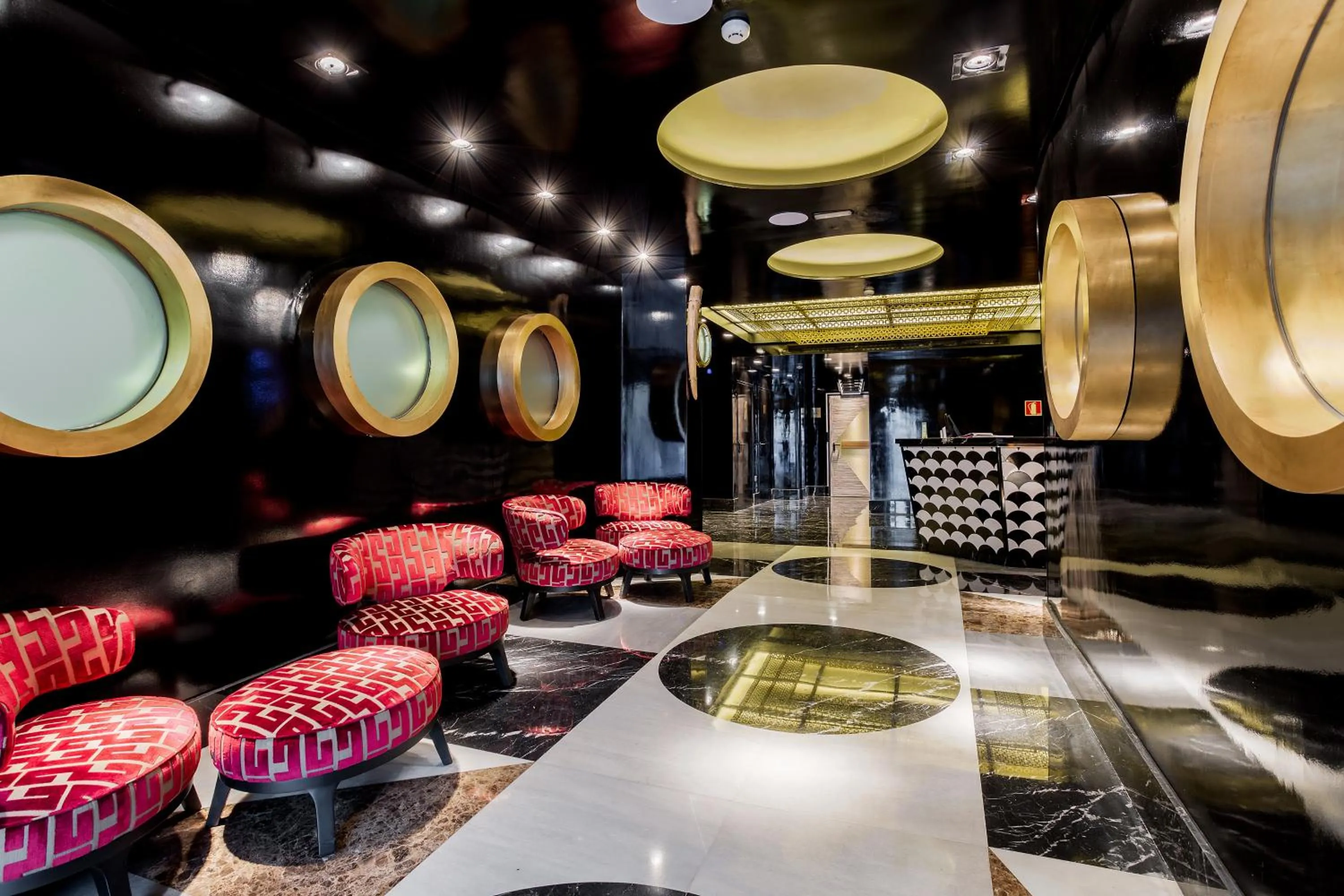 Lobby or reception in Room Mate Anna, Barcelona