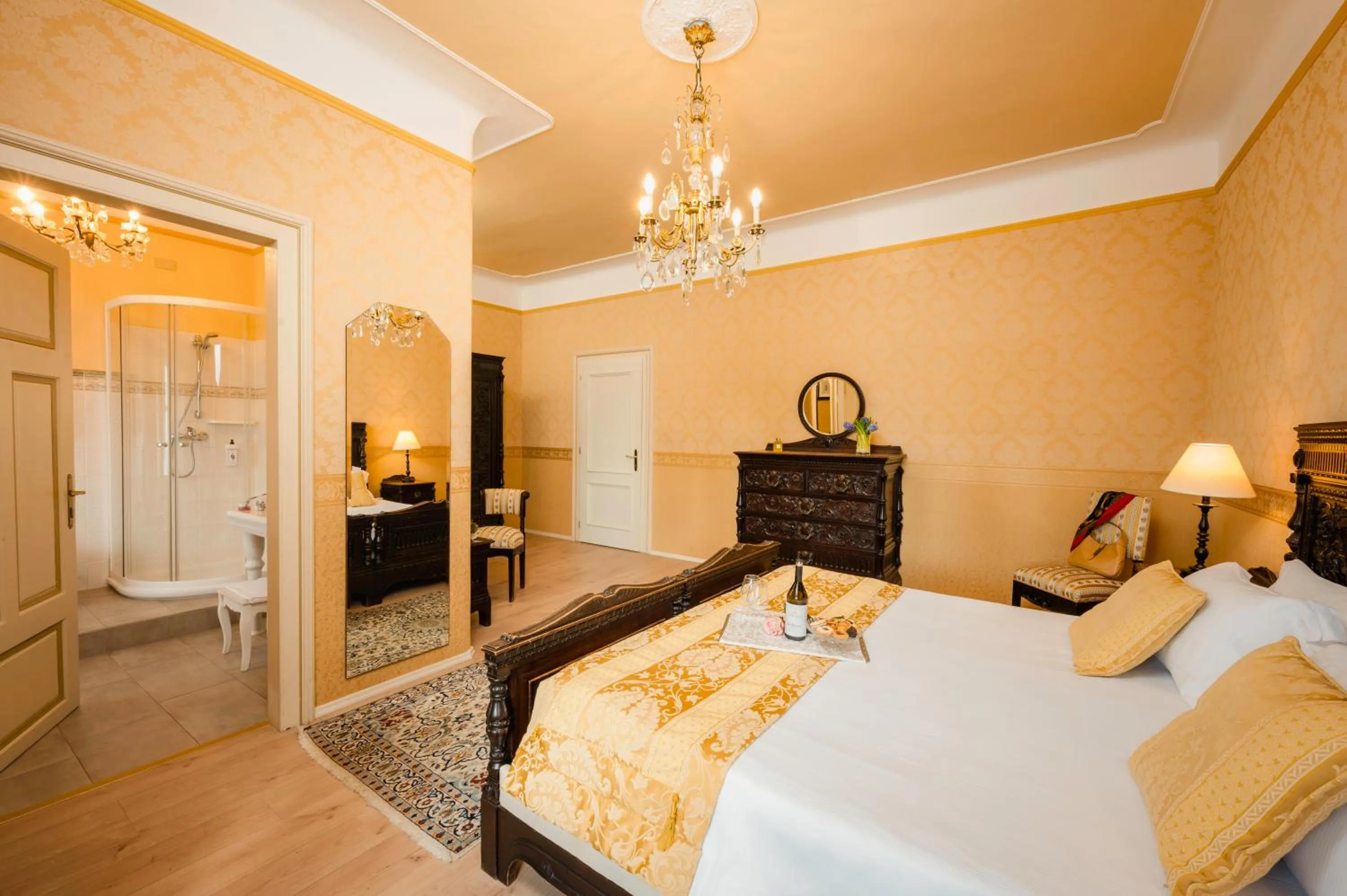 Bedroom, Bed in Castello Di Spessa - Residenze d'epoca