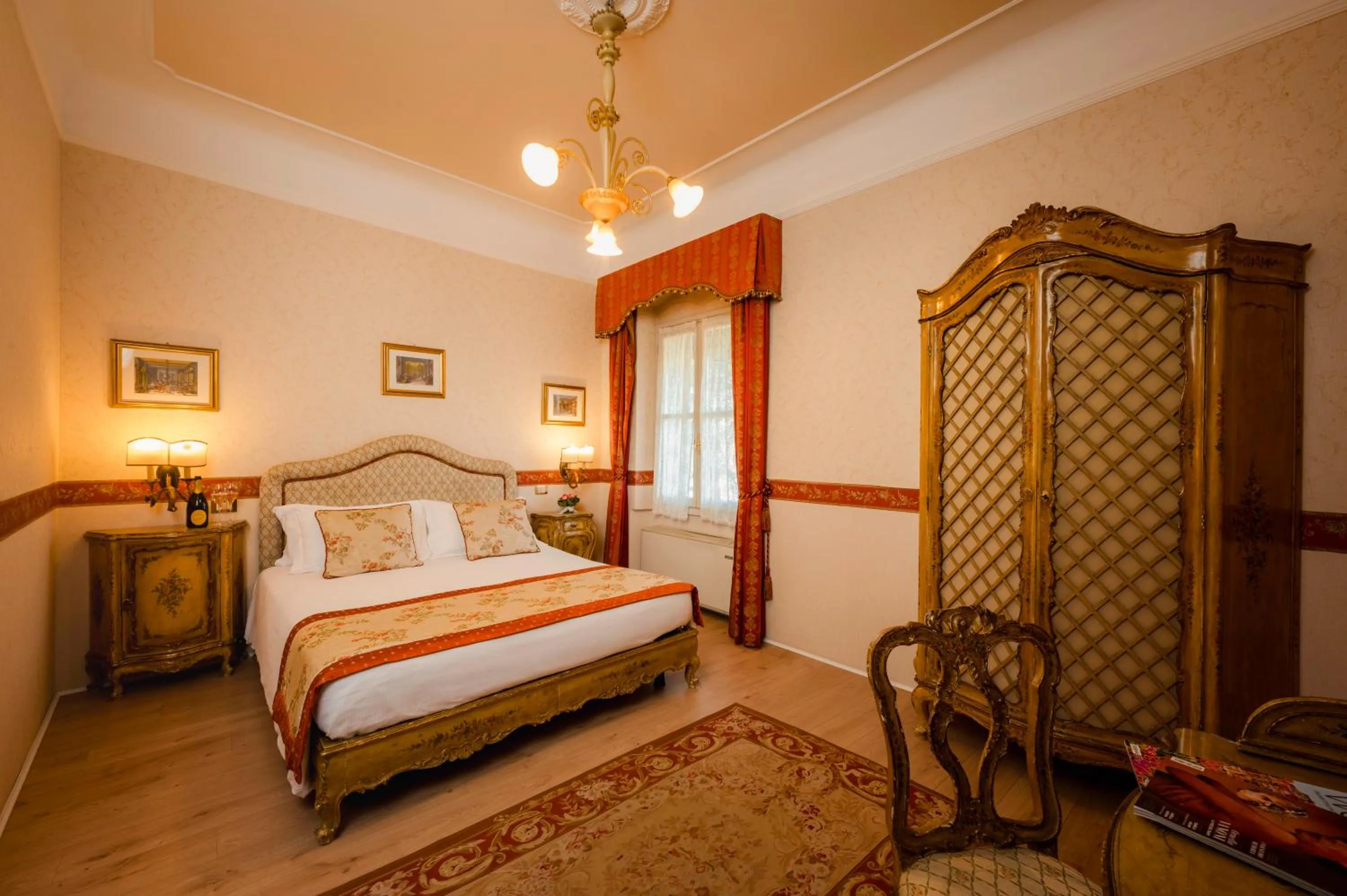 Photo of the whole room, Bed in Castello Di Spessa - Residenze d'epoca