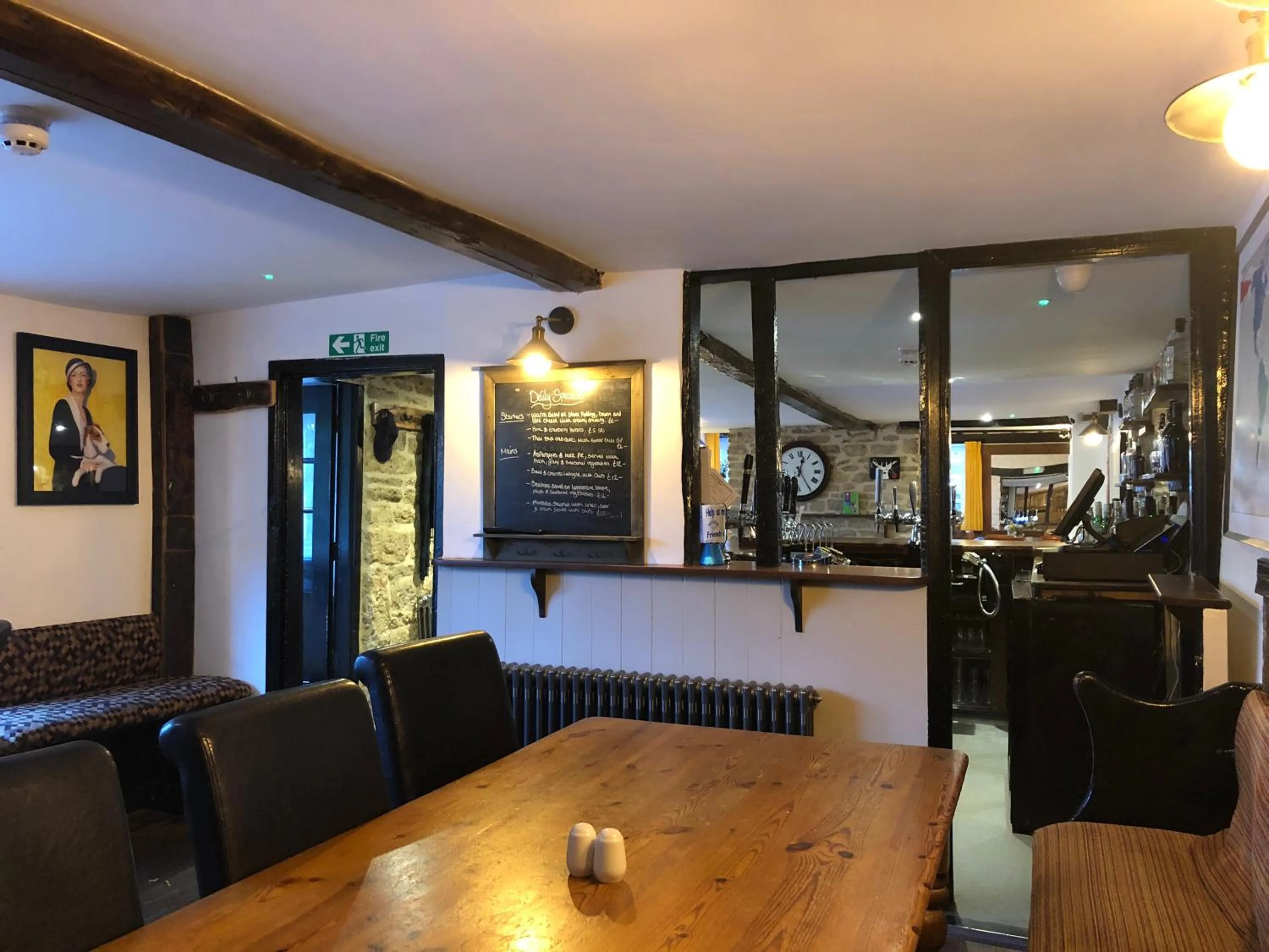 Lounge or bar in The White Hart