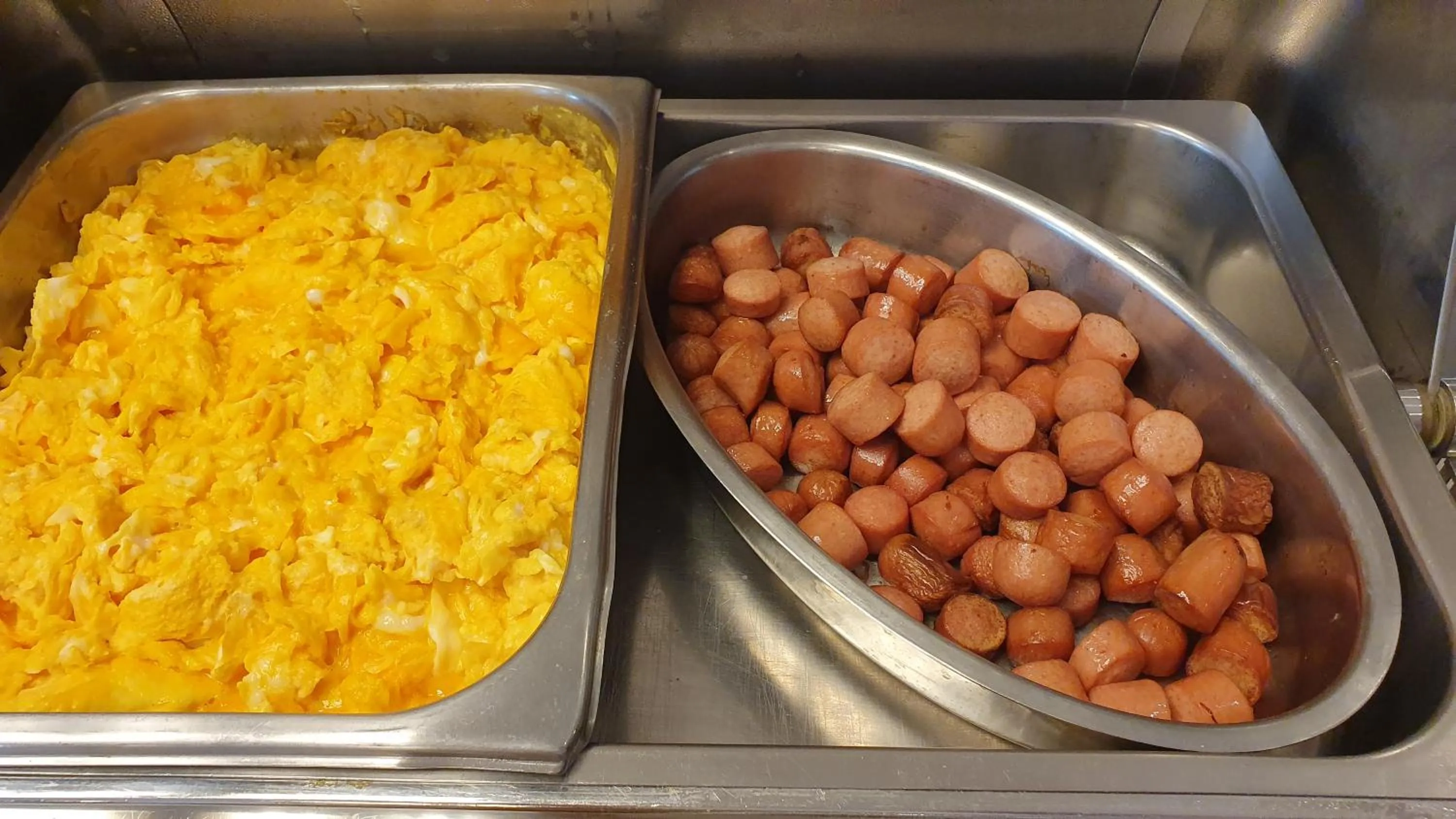 Breakfast in Hotel Gabbiano