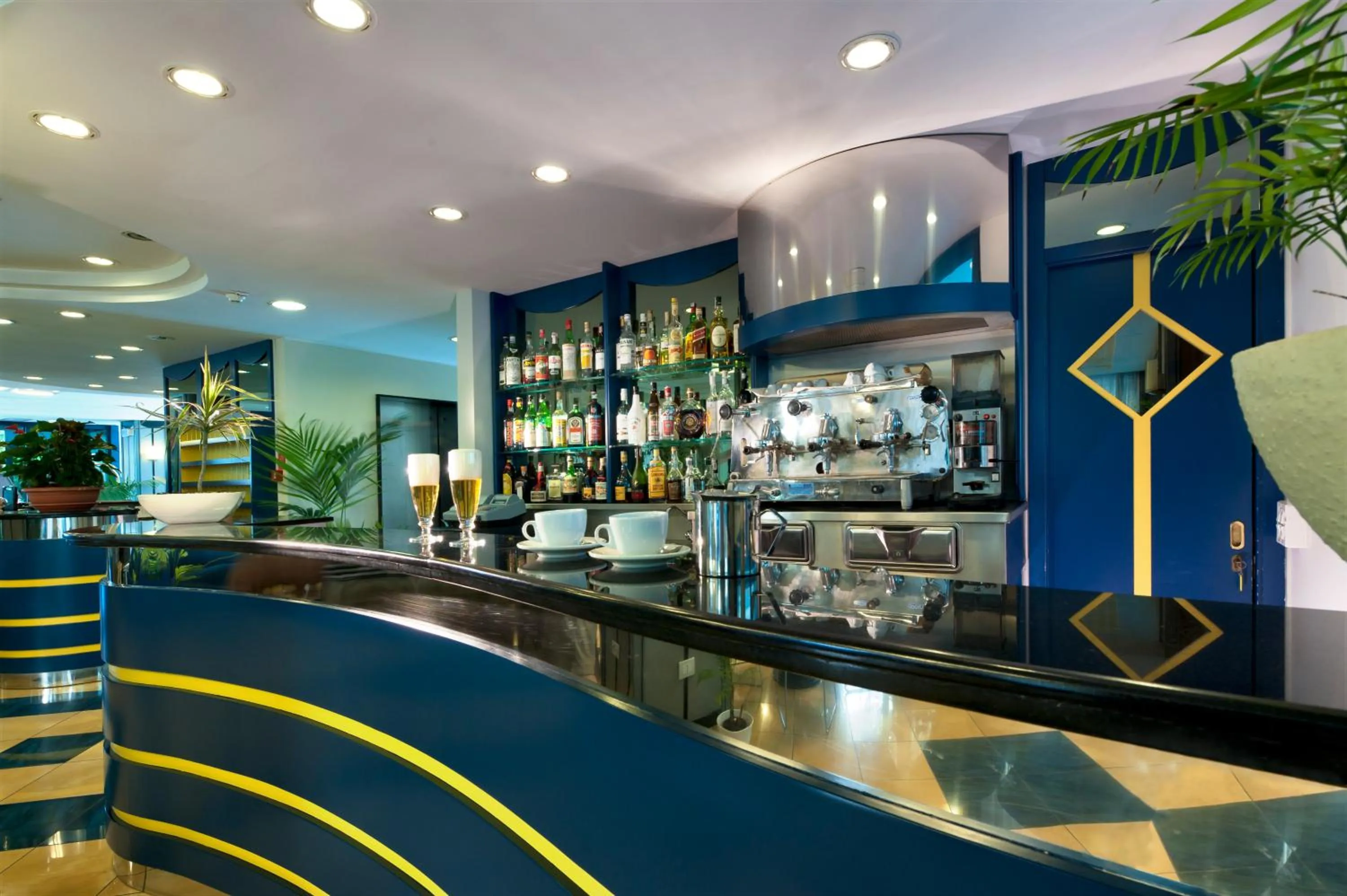 Lounge or bar in Hotel Gabbiano