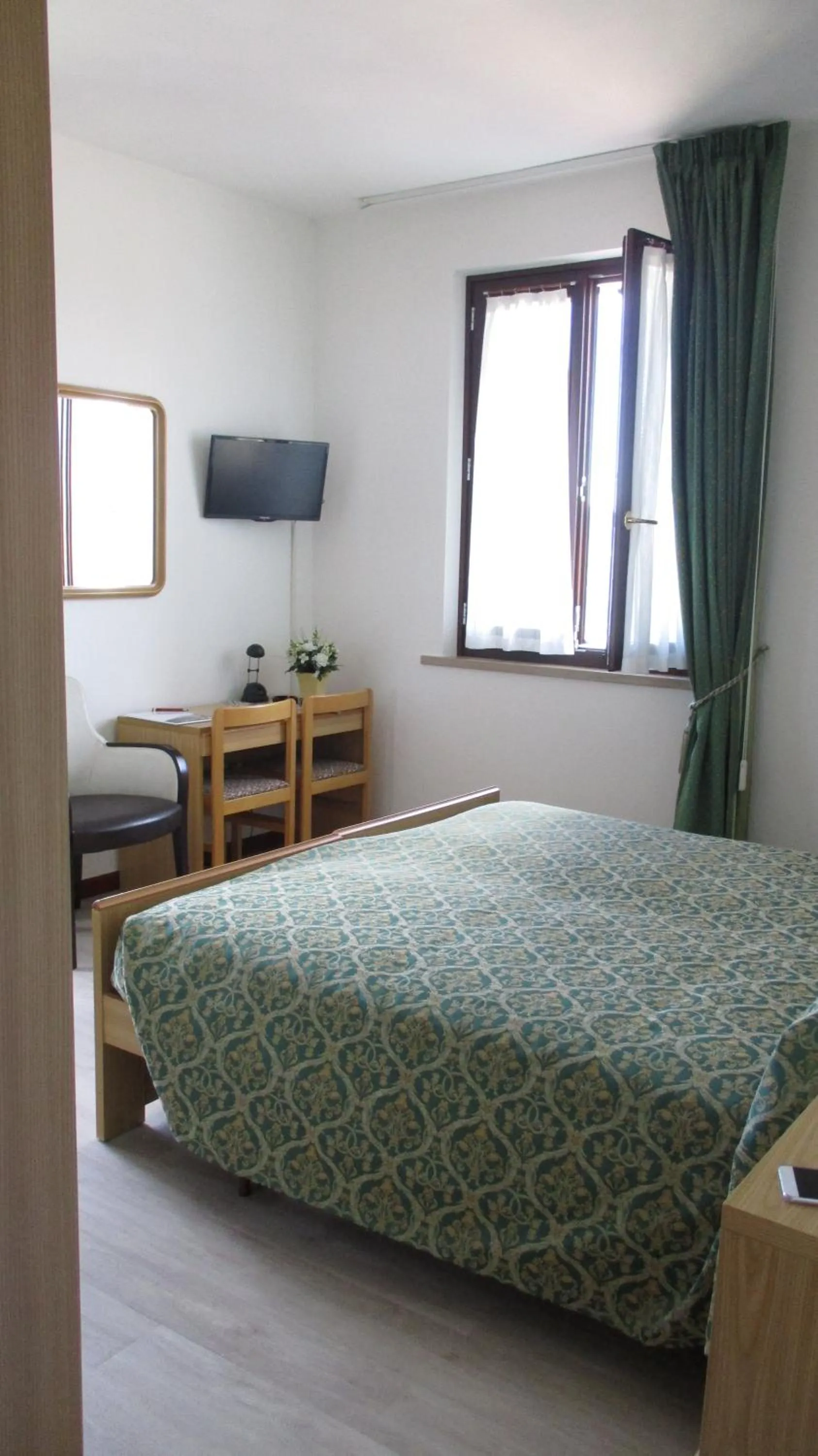 Bed in Hotel San Remo