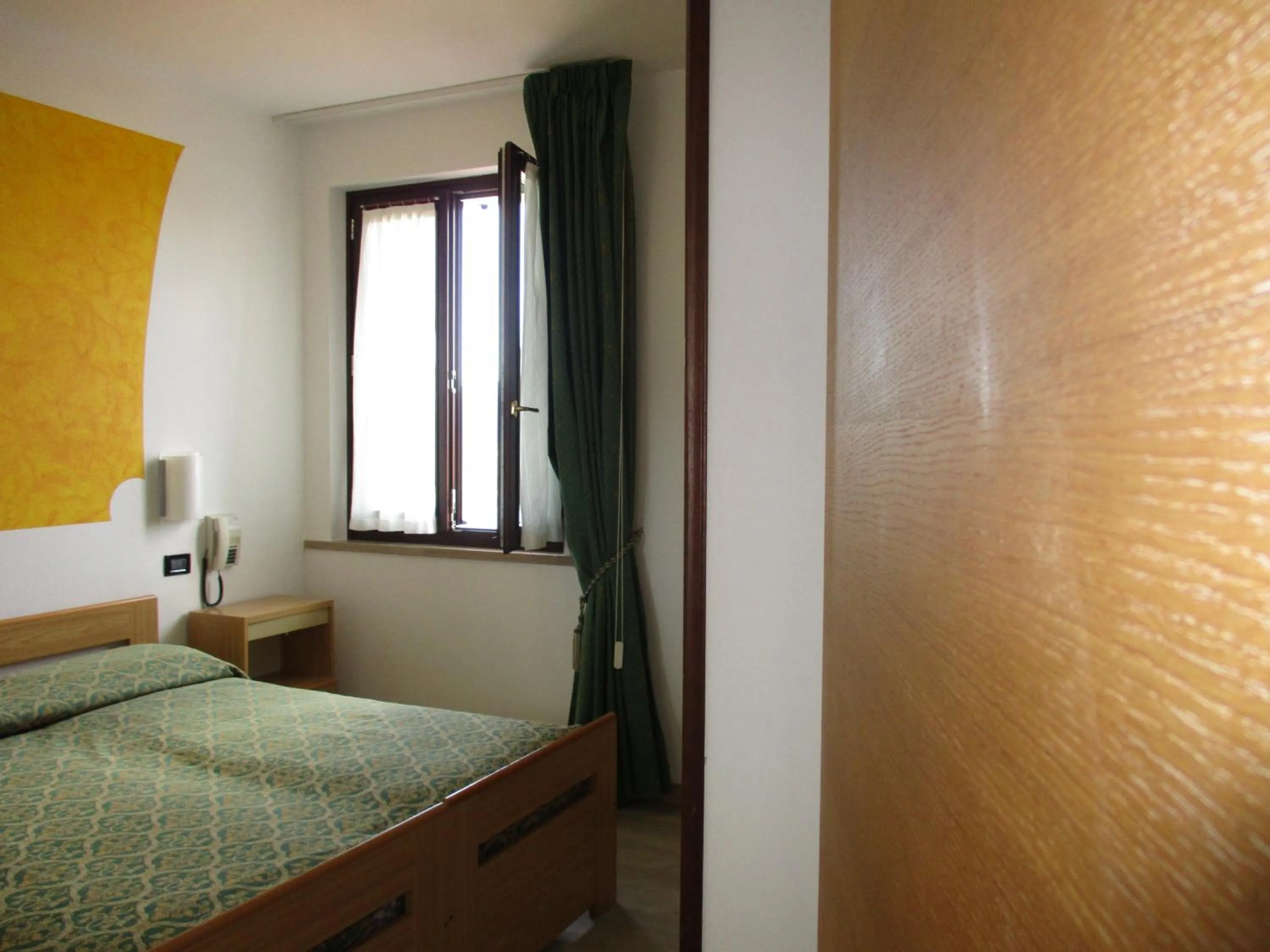 Bed in Hotel San Remo