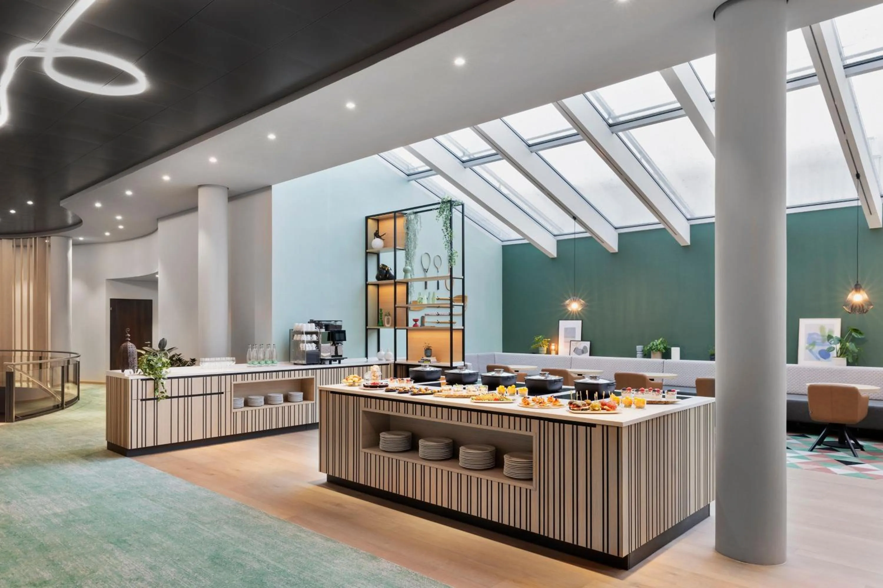 Meeting/conference room in Courtyard by Marriott Basel