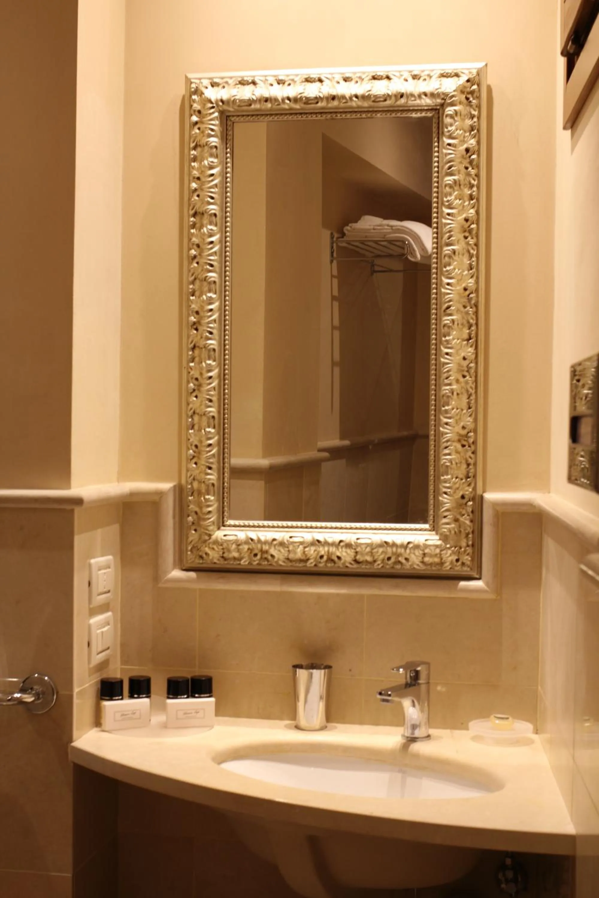 Bathroom in Hotel Le Isole