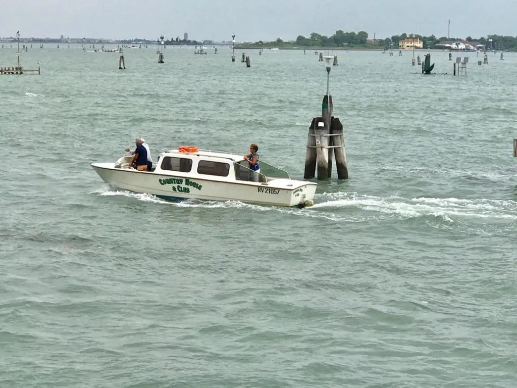 Country House Country Club