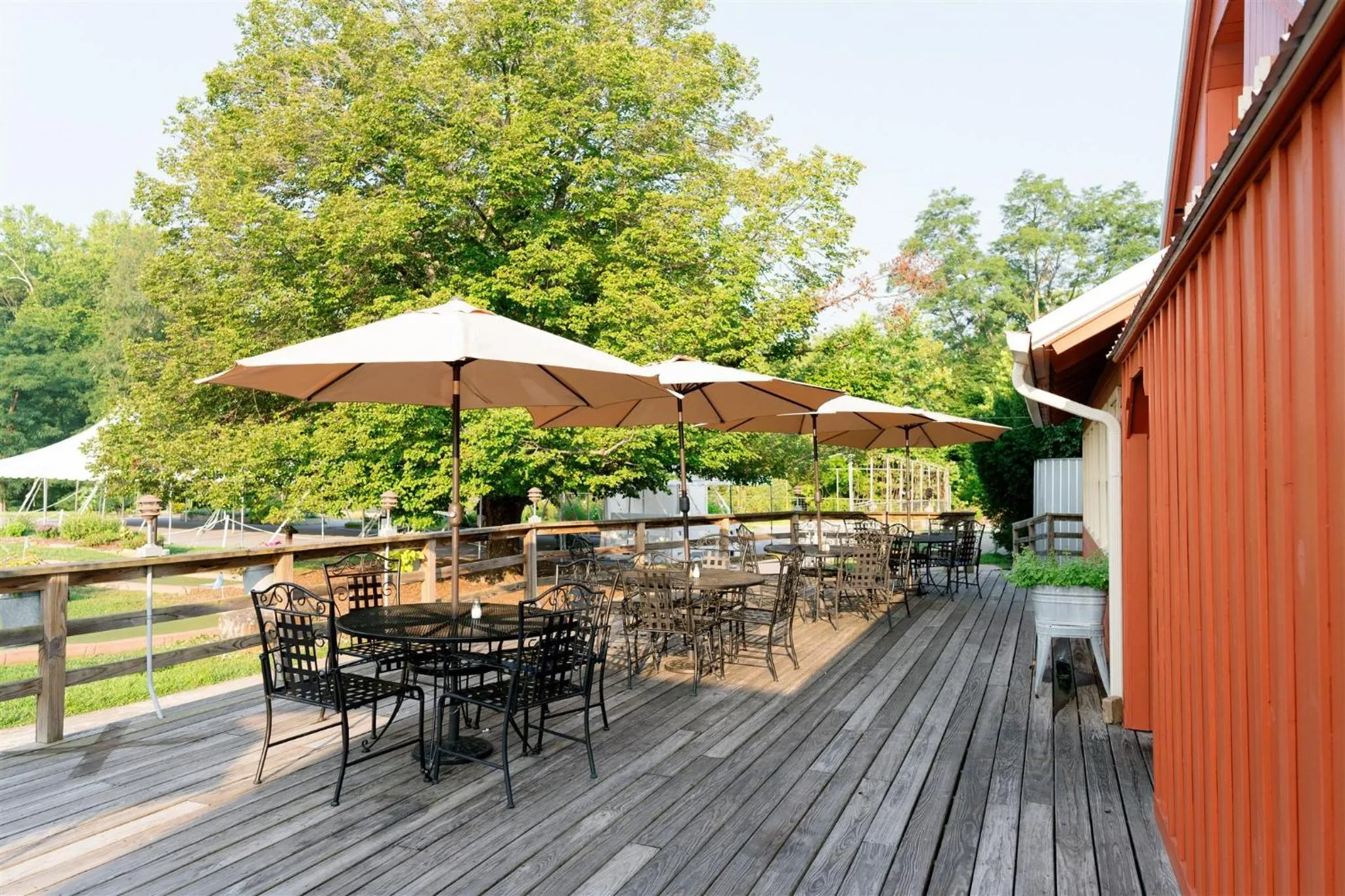 Dining area in Brown County Inn
