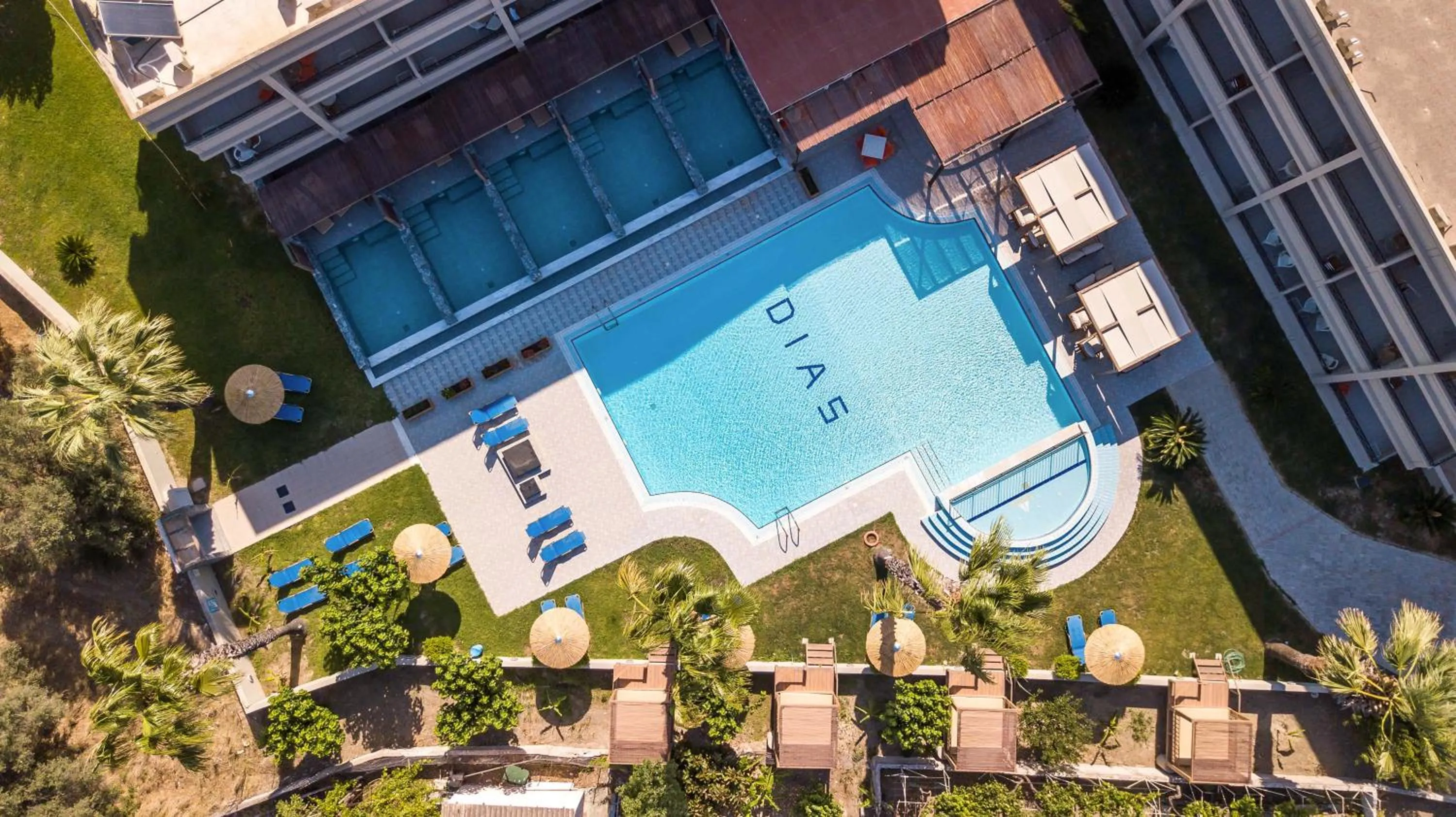 Swimming pool in Dias Studios & Suites