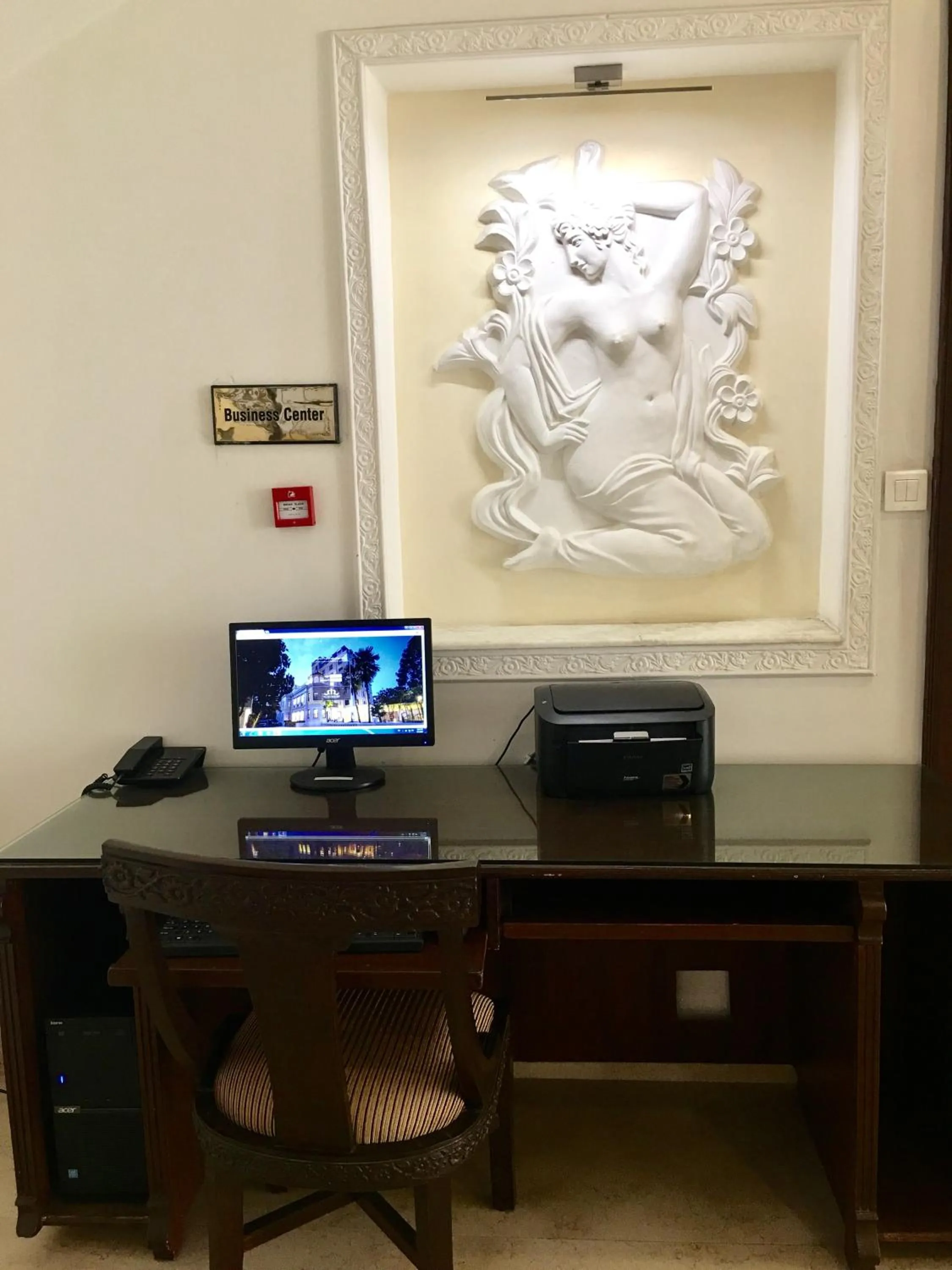 Business facilities in Maya Manor Boutique Hotel by KGH Group