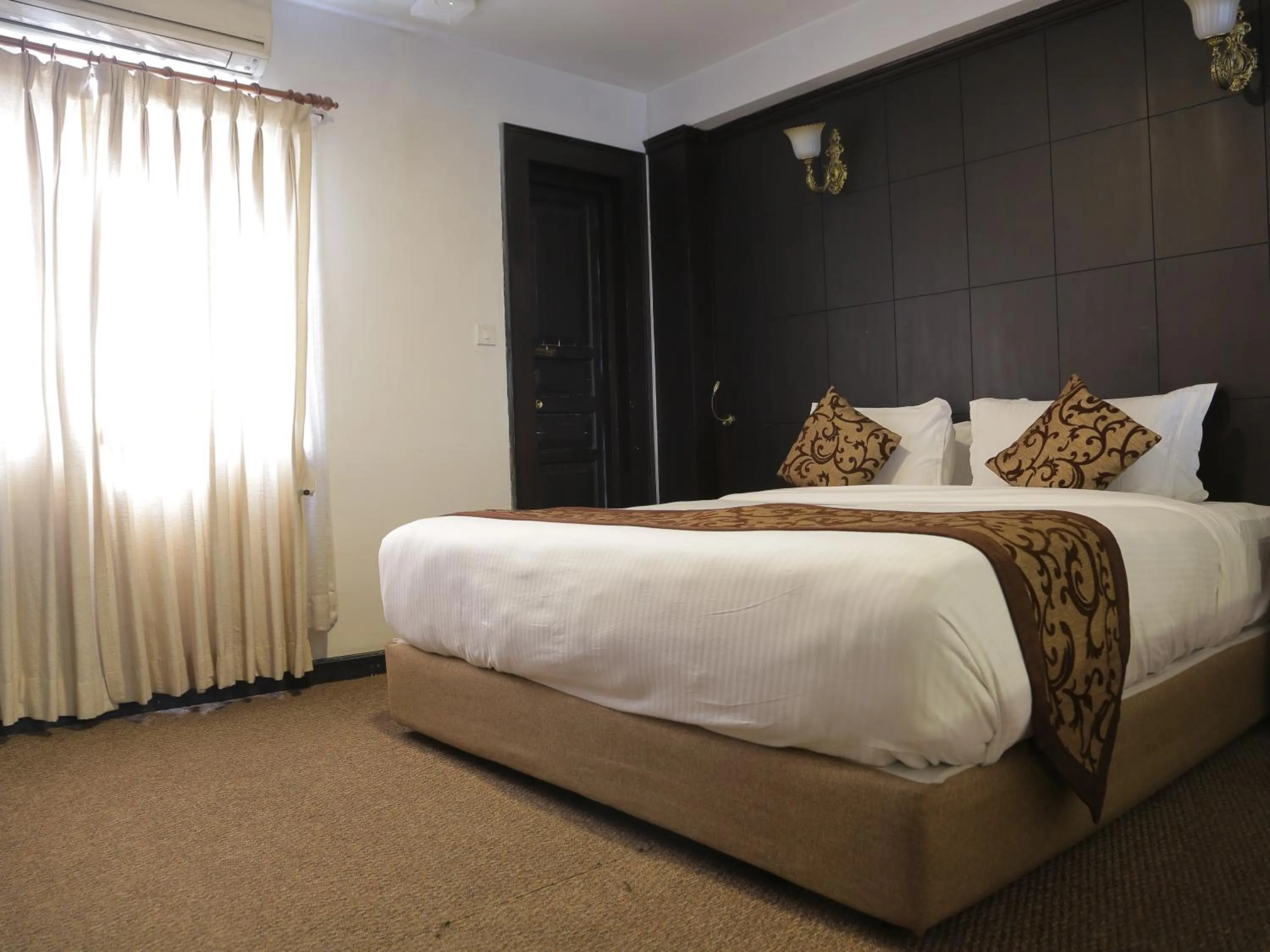Bedroom, Bed in Maya Manor Boutique Hotel by KGH Group