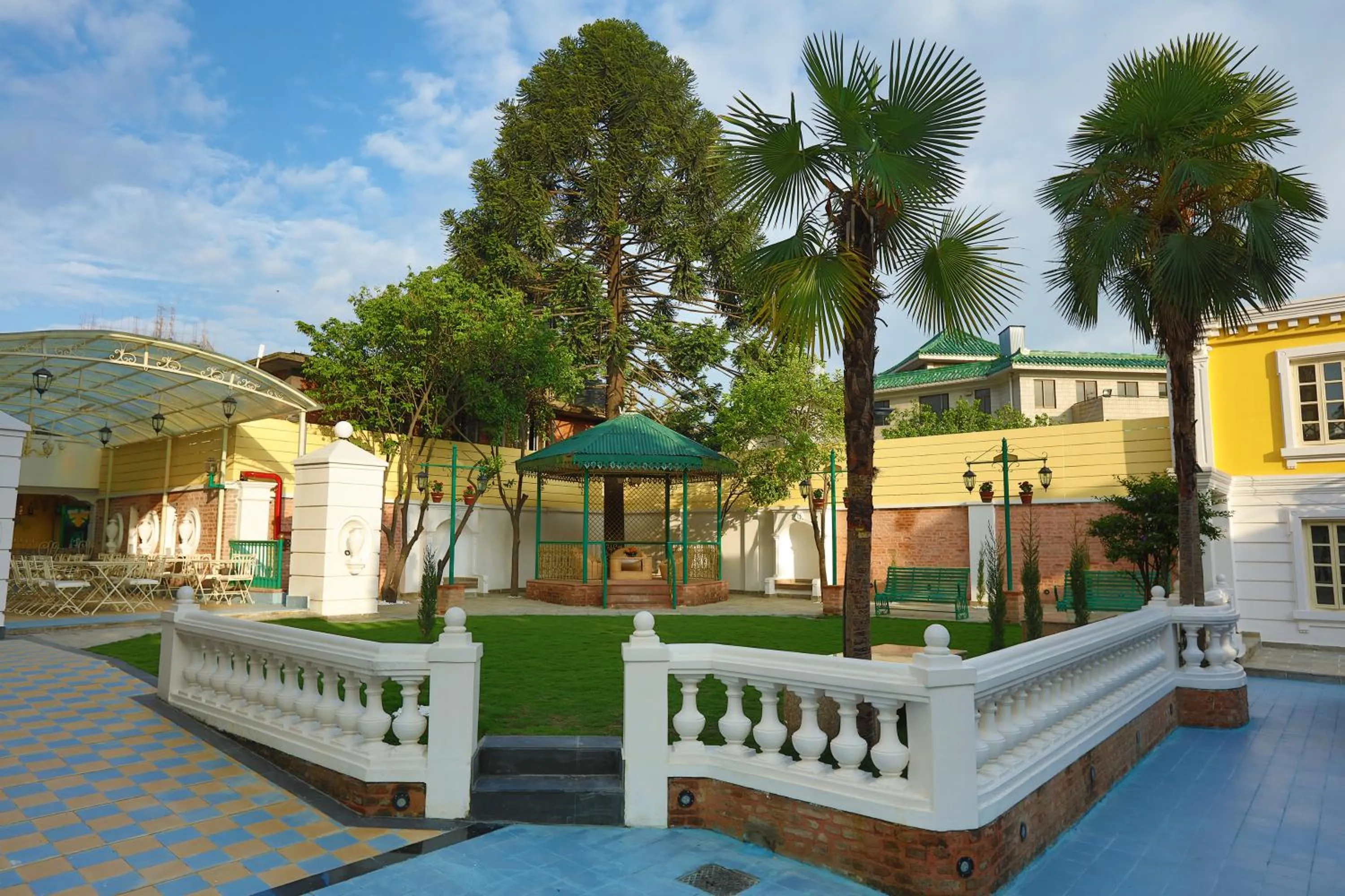 Balcony/Terrace in Maya Manor Boutique Hotel by KGH Group