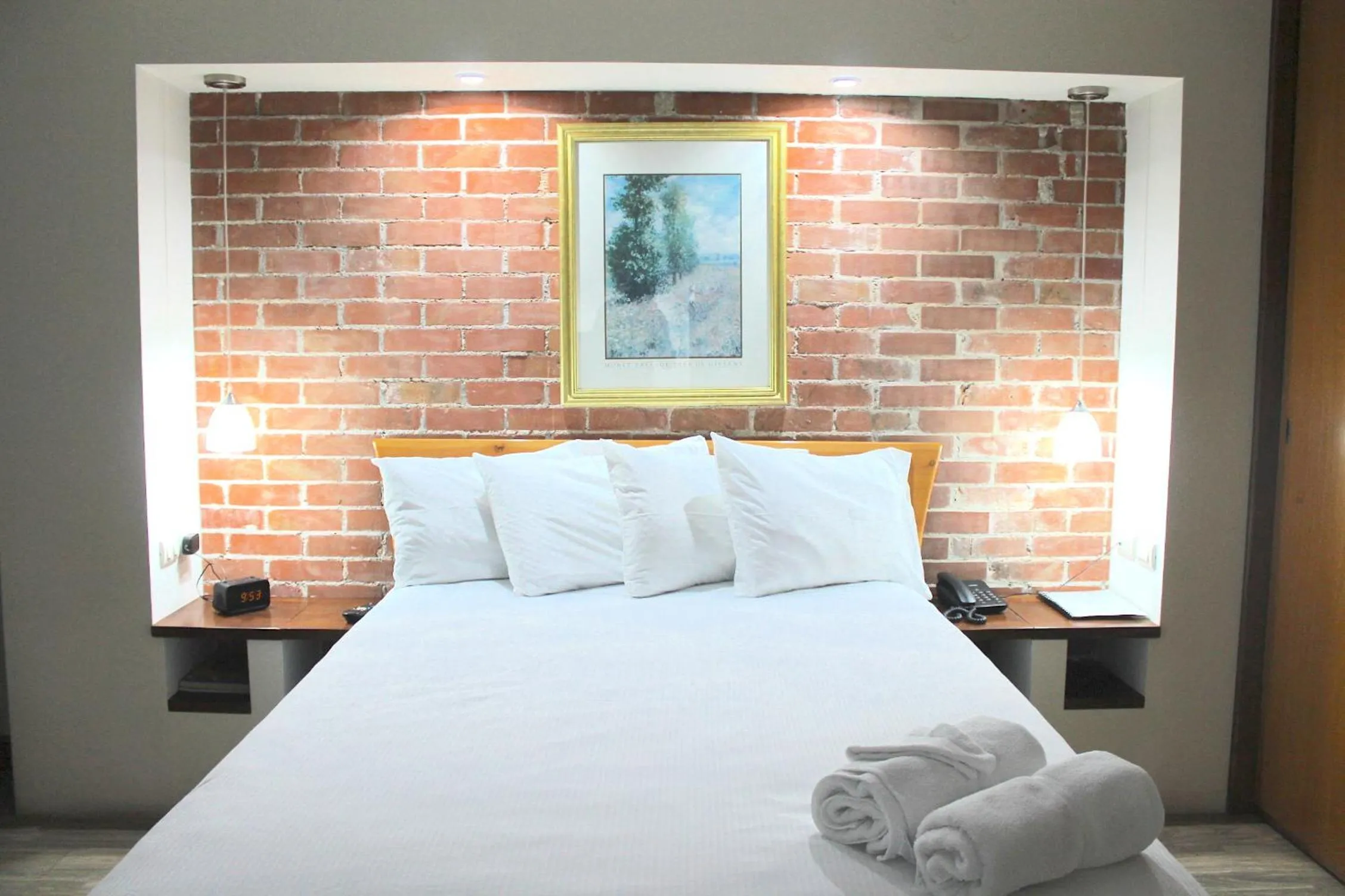 Bed in Apartamentos Reforma