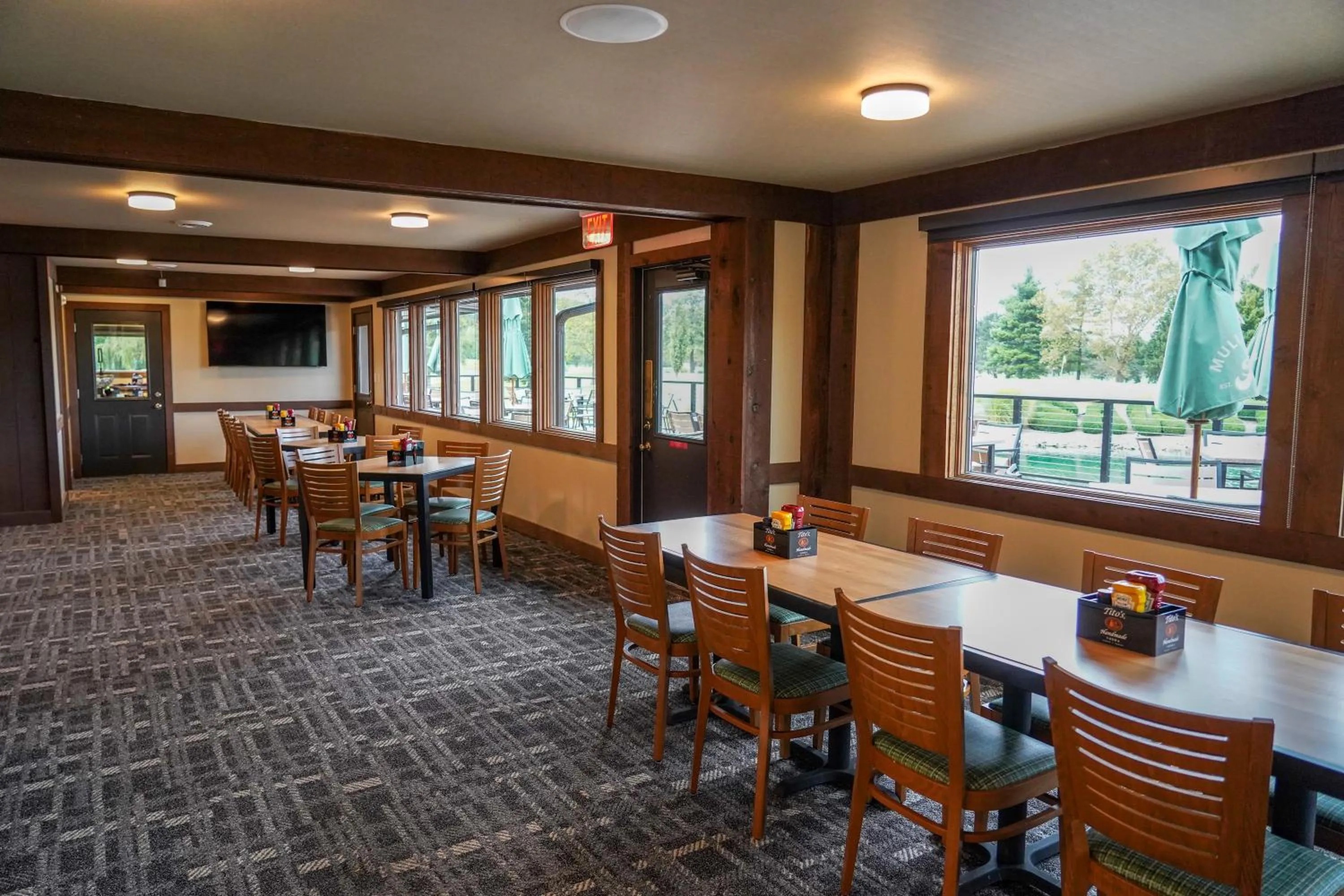 Restaurant/places to eat in Sawmill Creek by Cedar Point Resorts