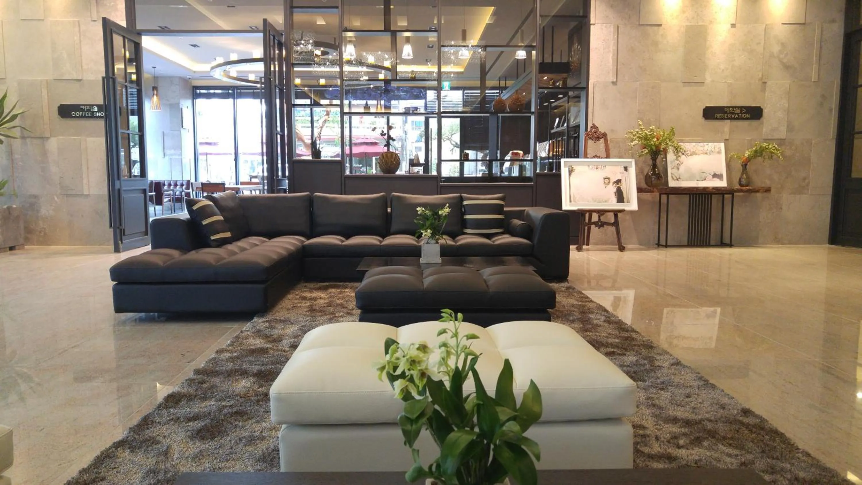 Lobby or reception in J Square Hotel and Wedding