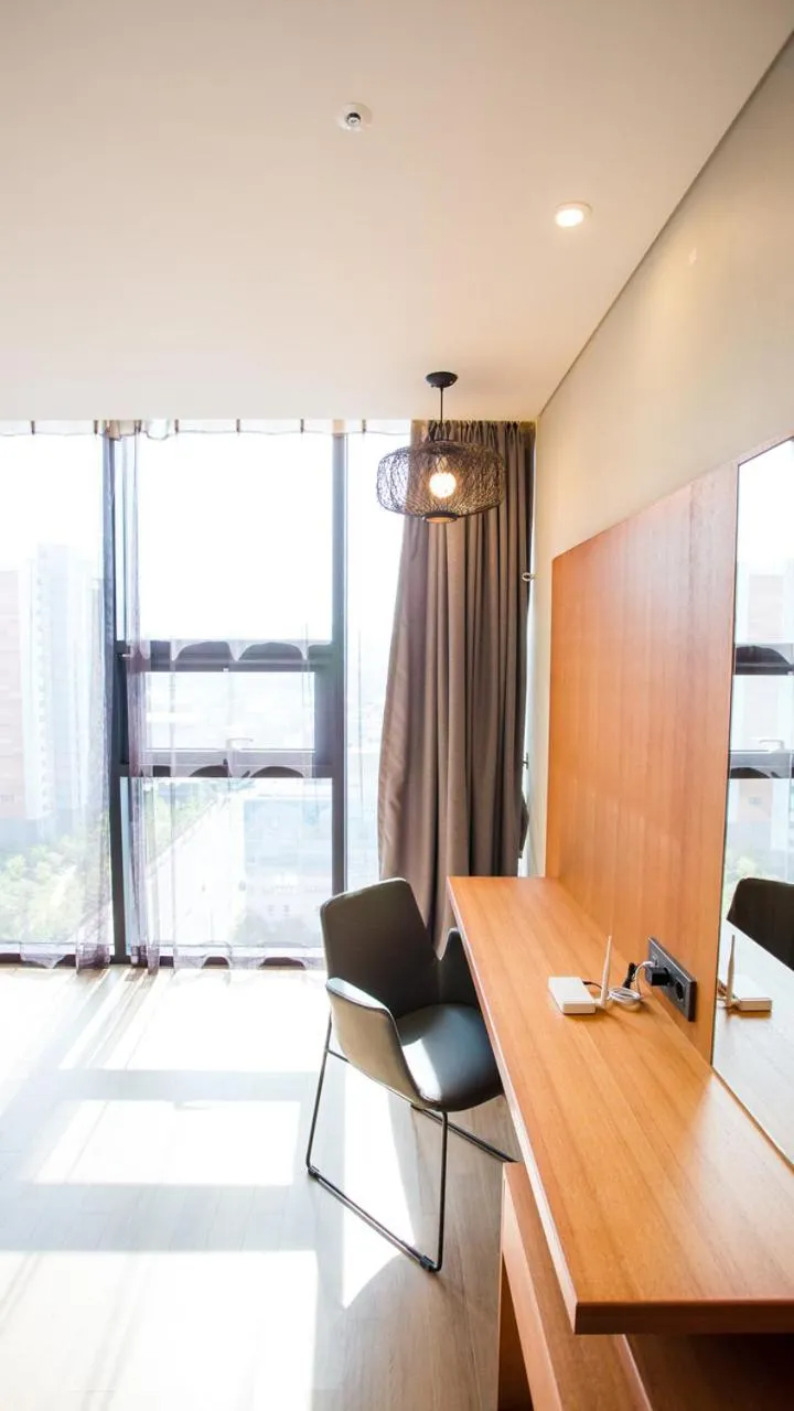 Day in J Square Hotel and Wedding