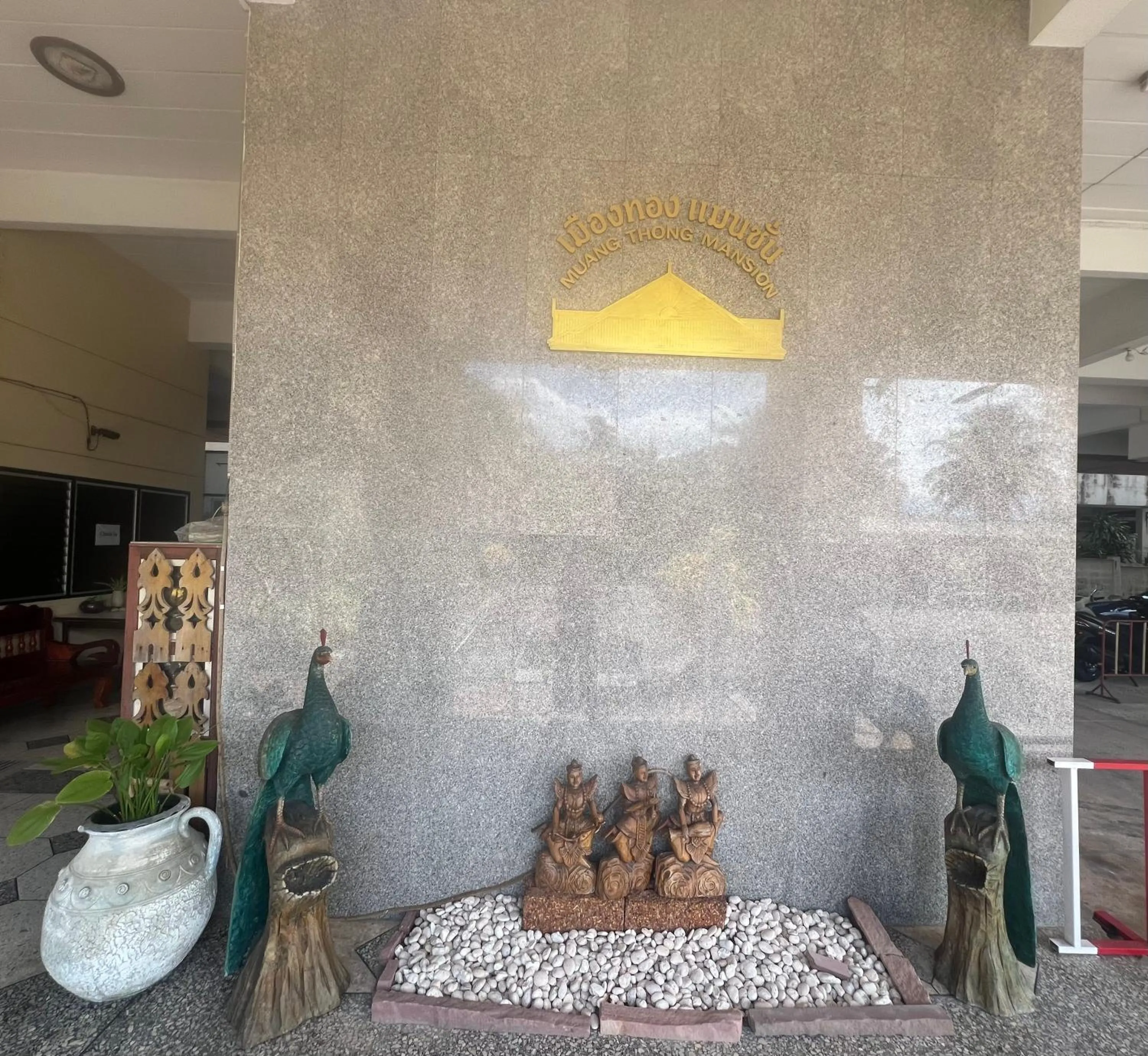 Muang Thong Family Suite Hatyai