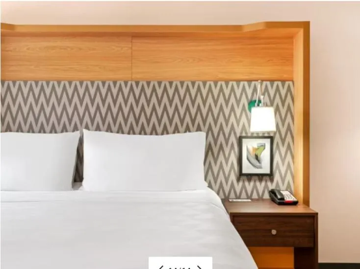 Bed in Holiday Inn Yakima by IHG