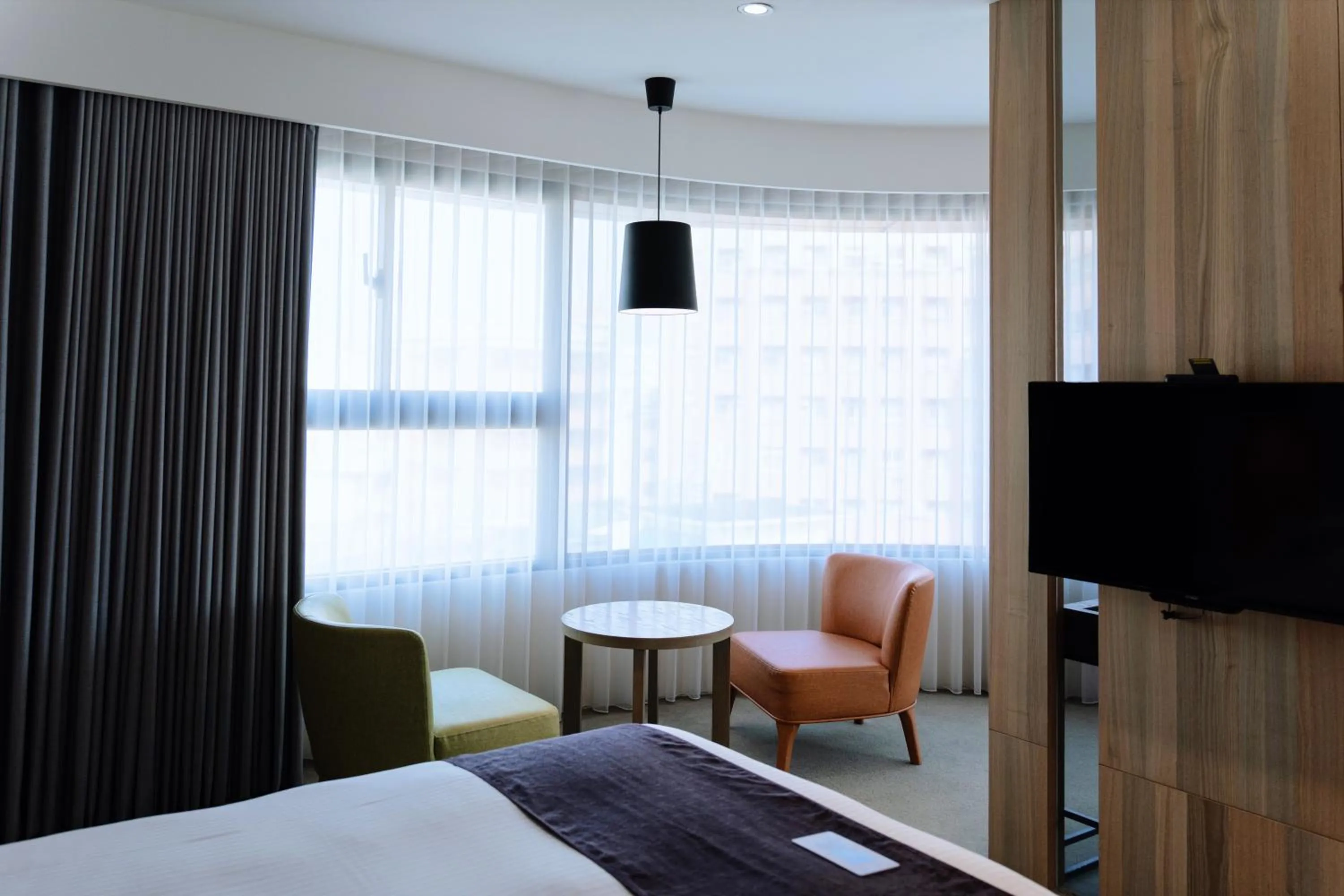 Photo of the whole room, Bed in GOGO Hotel 市政館