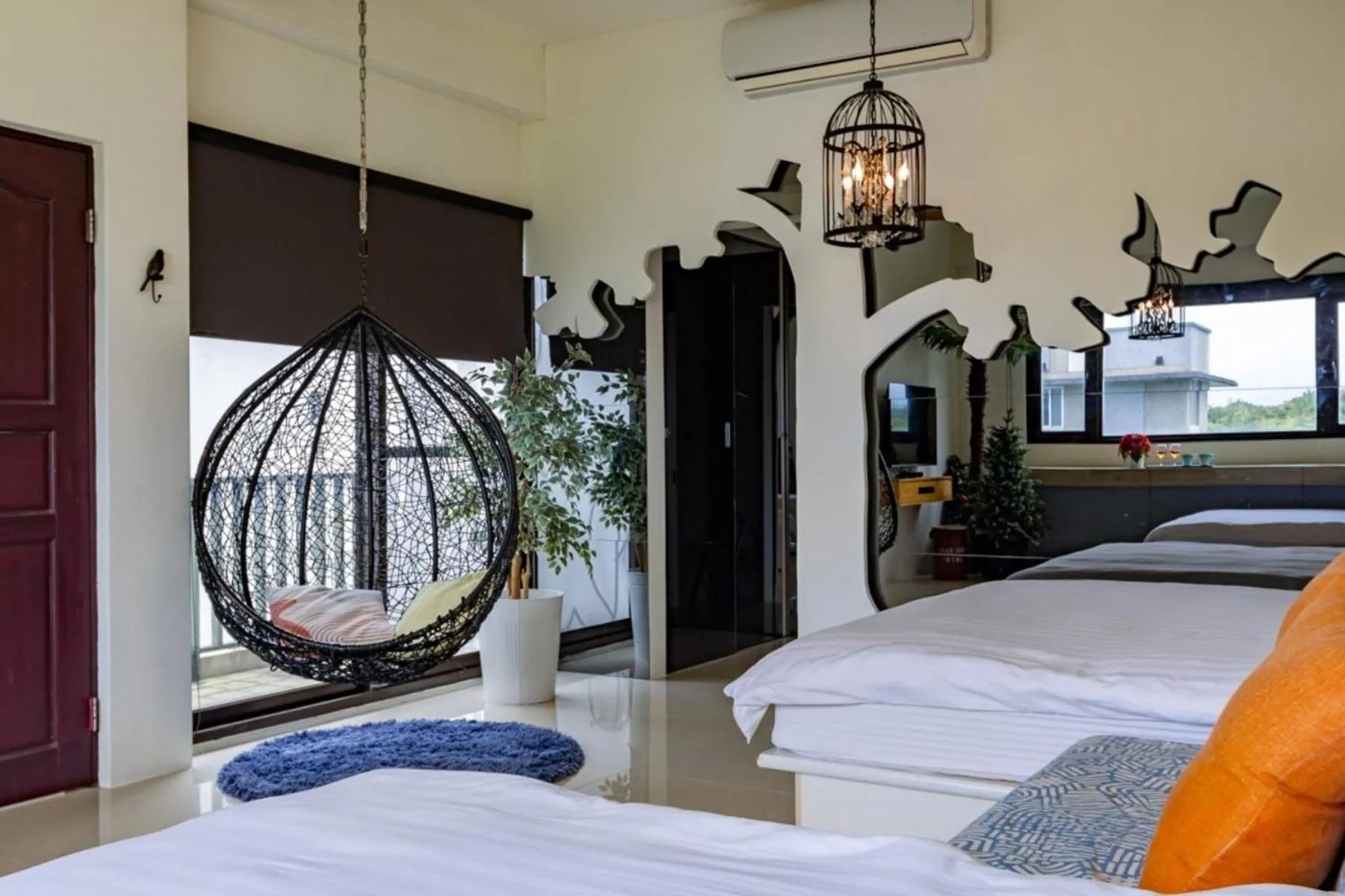 Bed in Hi Zebra Travel B&B