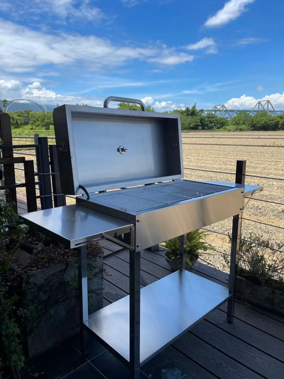 BBQ facilities in Hi Zebra Travel B&B