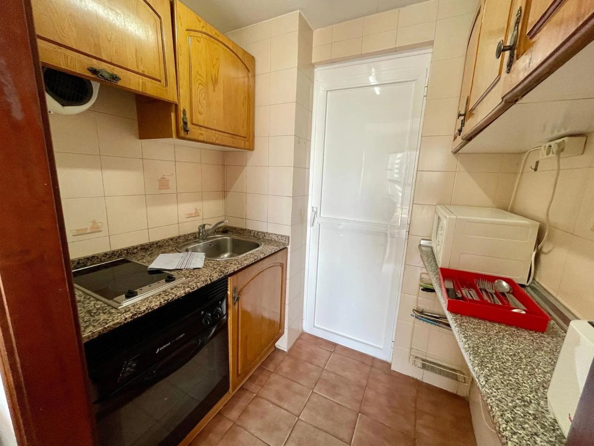 stove in Apartamentos Gemelos 2 y 4 by Gestaltur