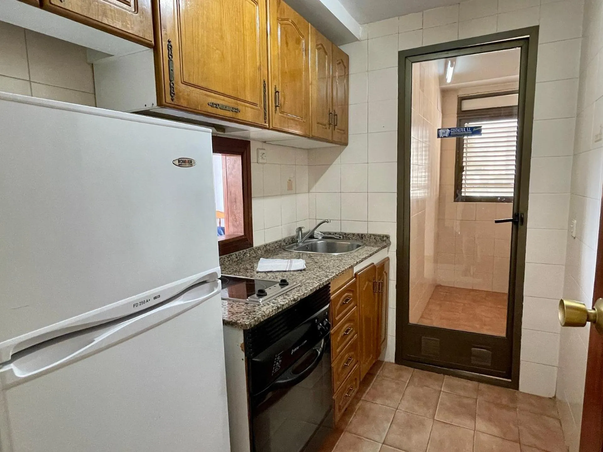 stove in Apartamentos Gemelos 2 y 4 by Gestaltur