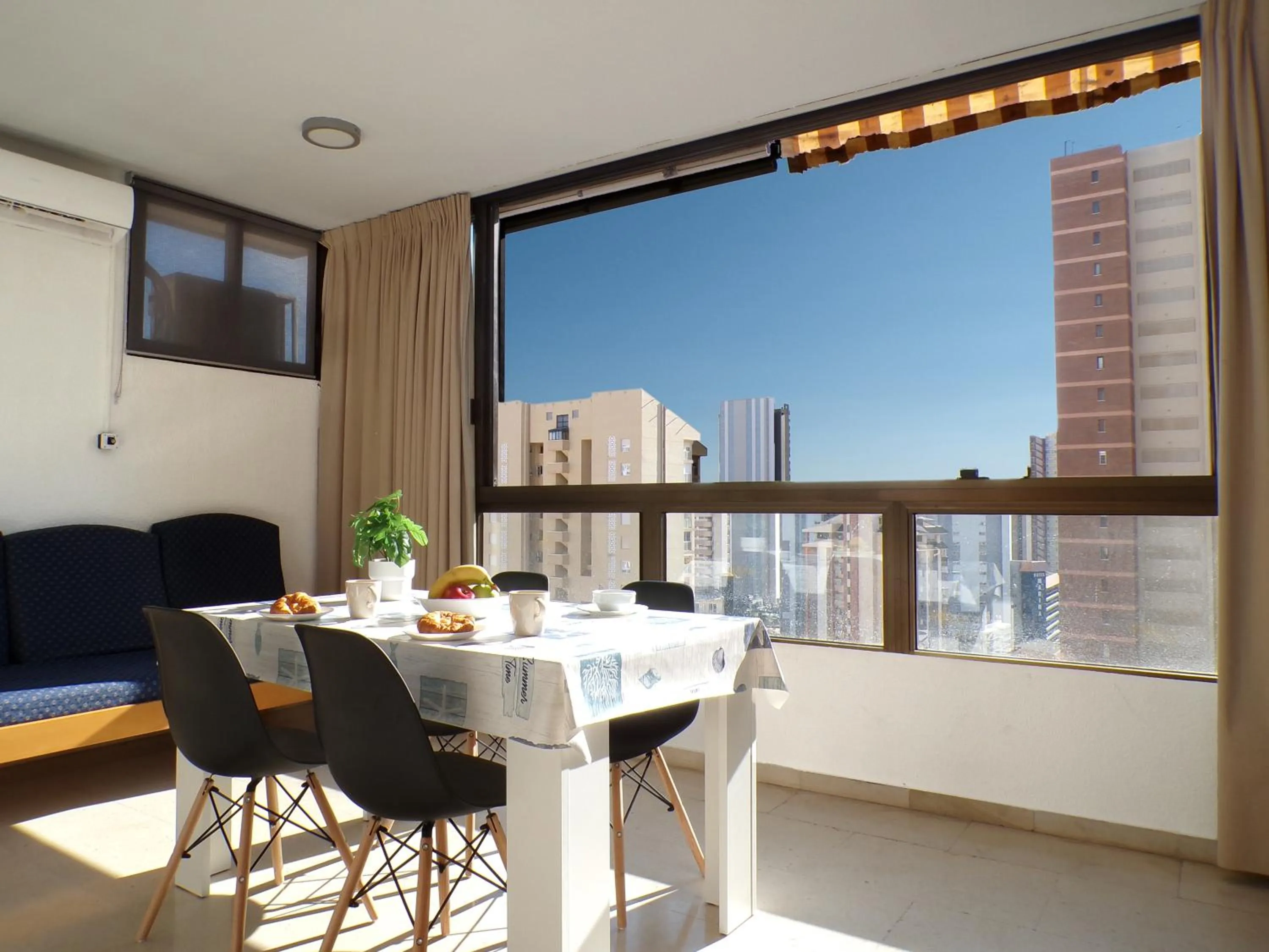 Balcony/Terrace in Apartamentos Gemelos 2 y 4 by Gestaltur