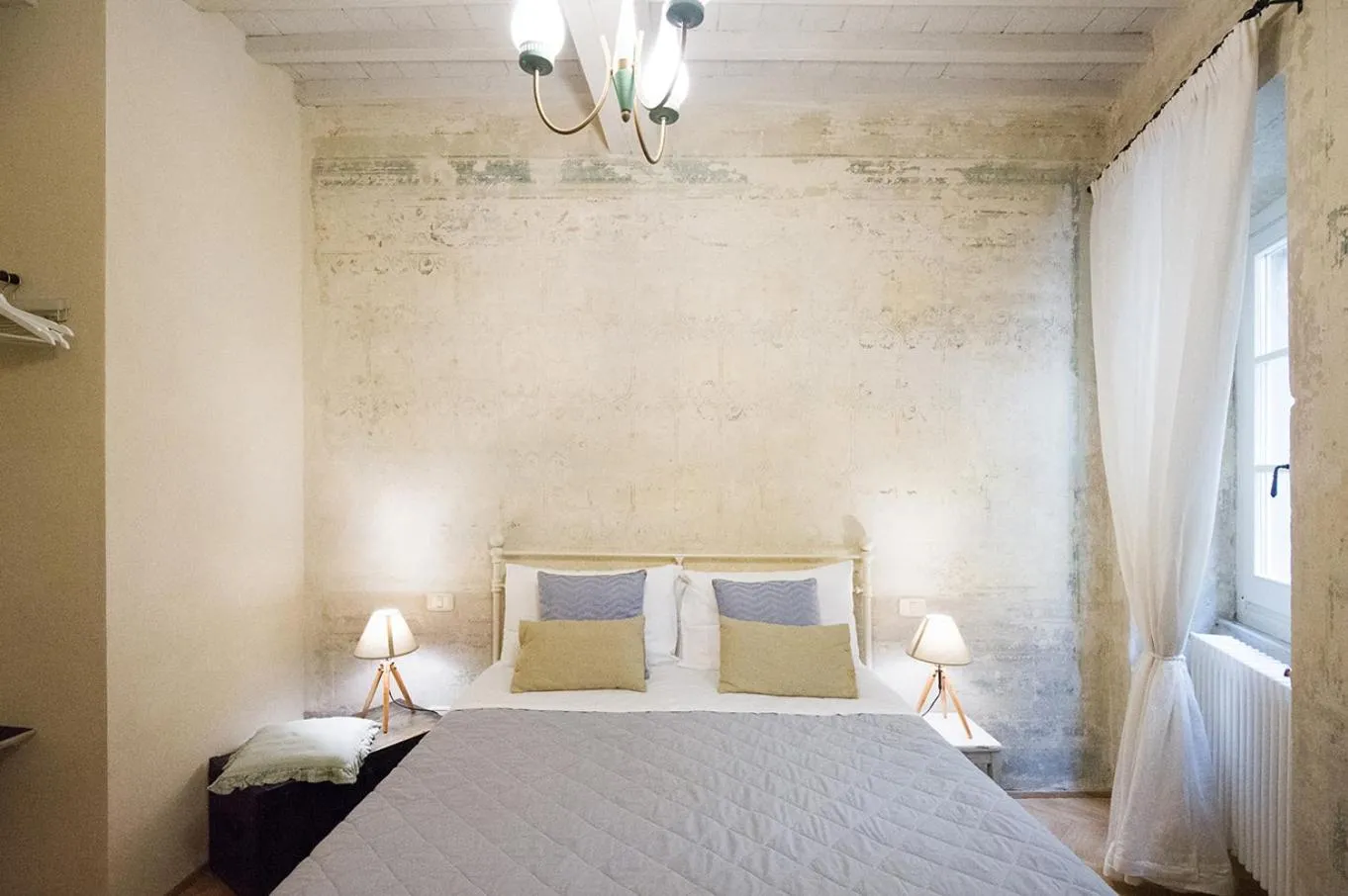 Photo of the whole room, Bed in Il Piccolo Cavour Charming House B&B