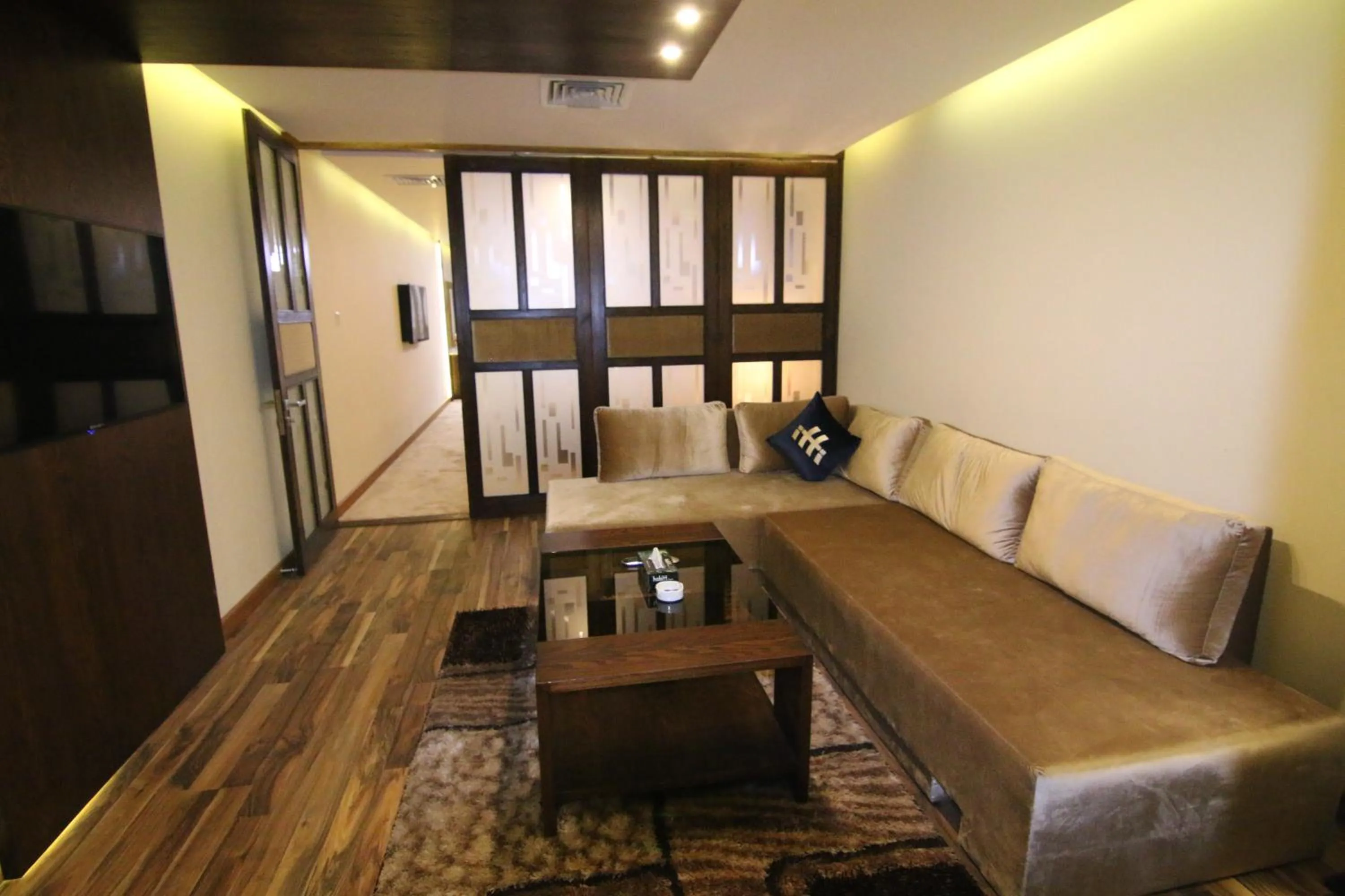 Living room in Islamabad Hotel