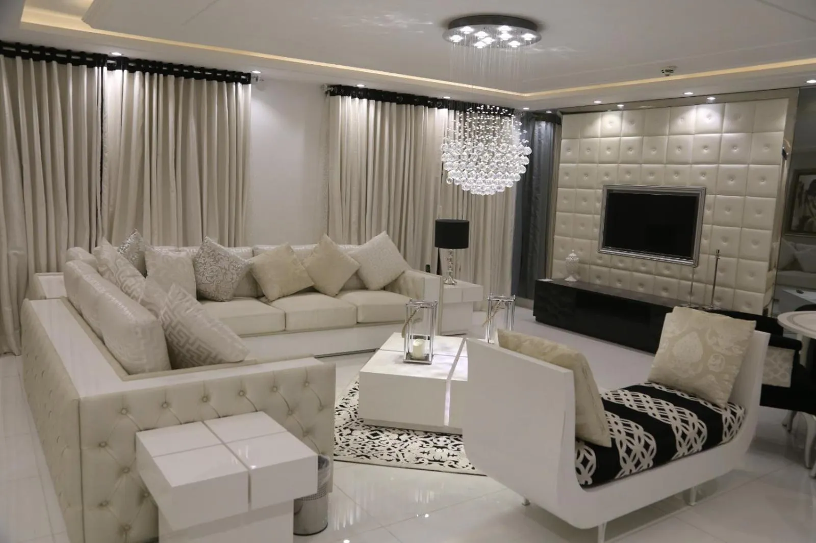 TV and multimedia in Islamabad Hotel