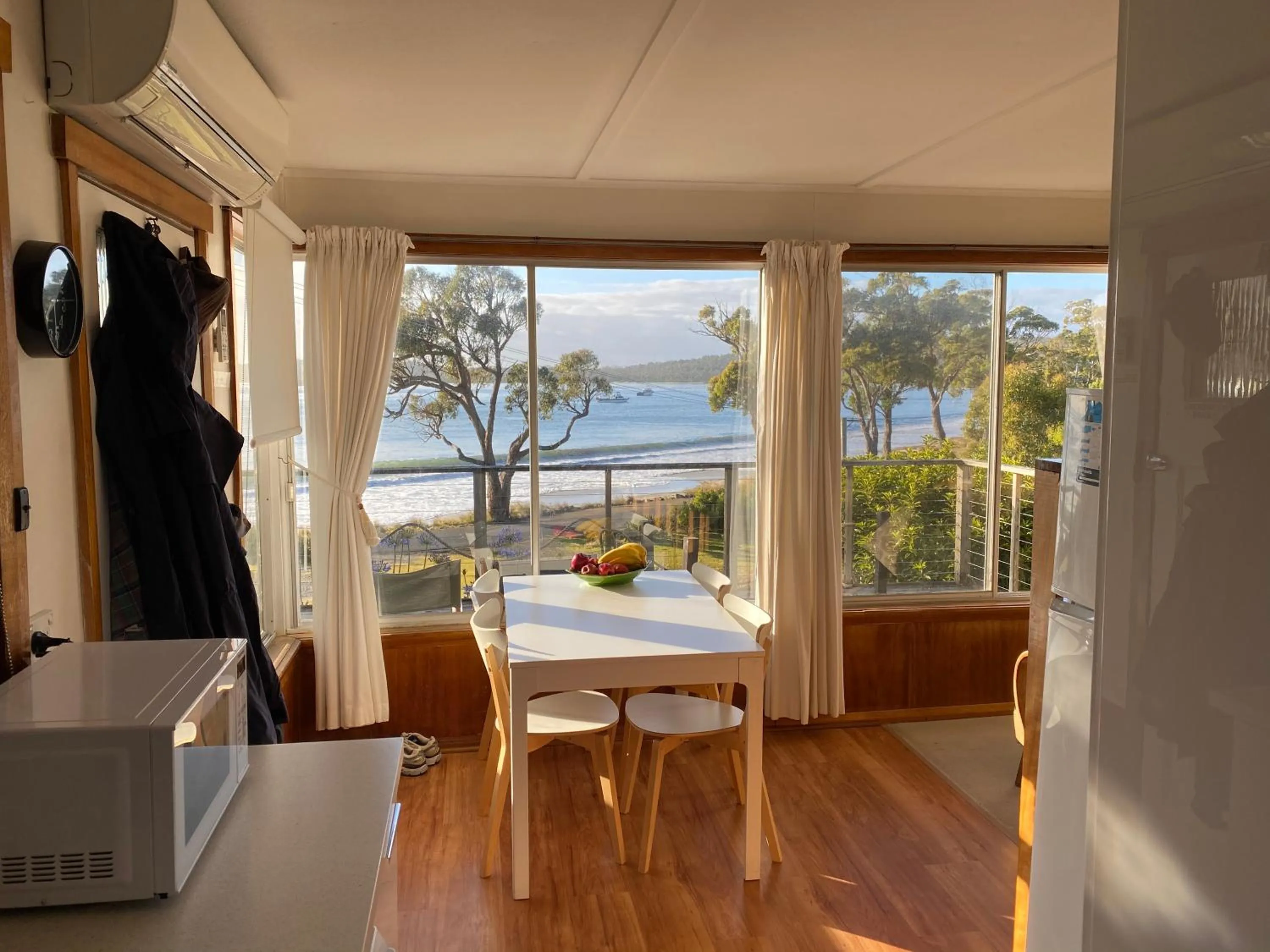 Sea view in Summertime Cottage