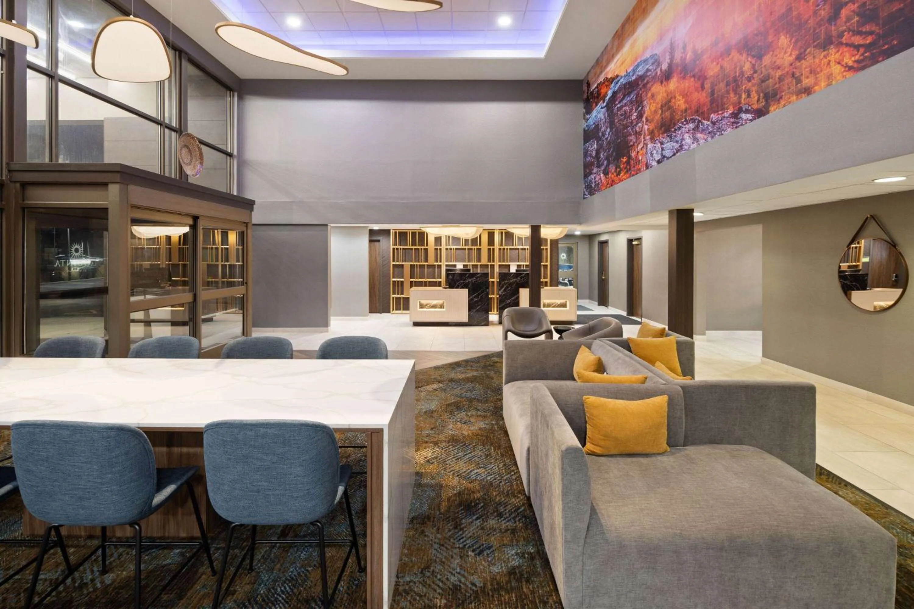 Lobby or reception in La Quinta Inn & Suites by Wyndham Yakima Downtown