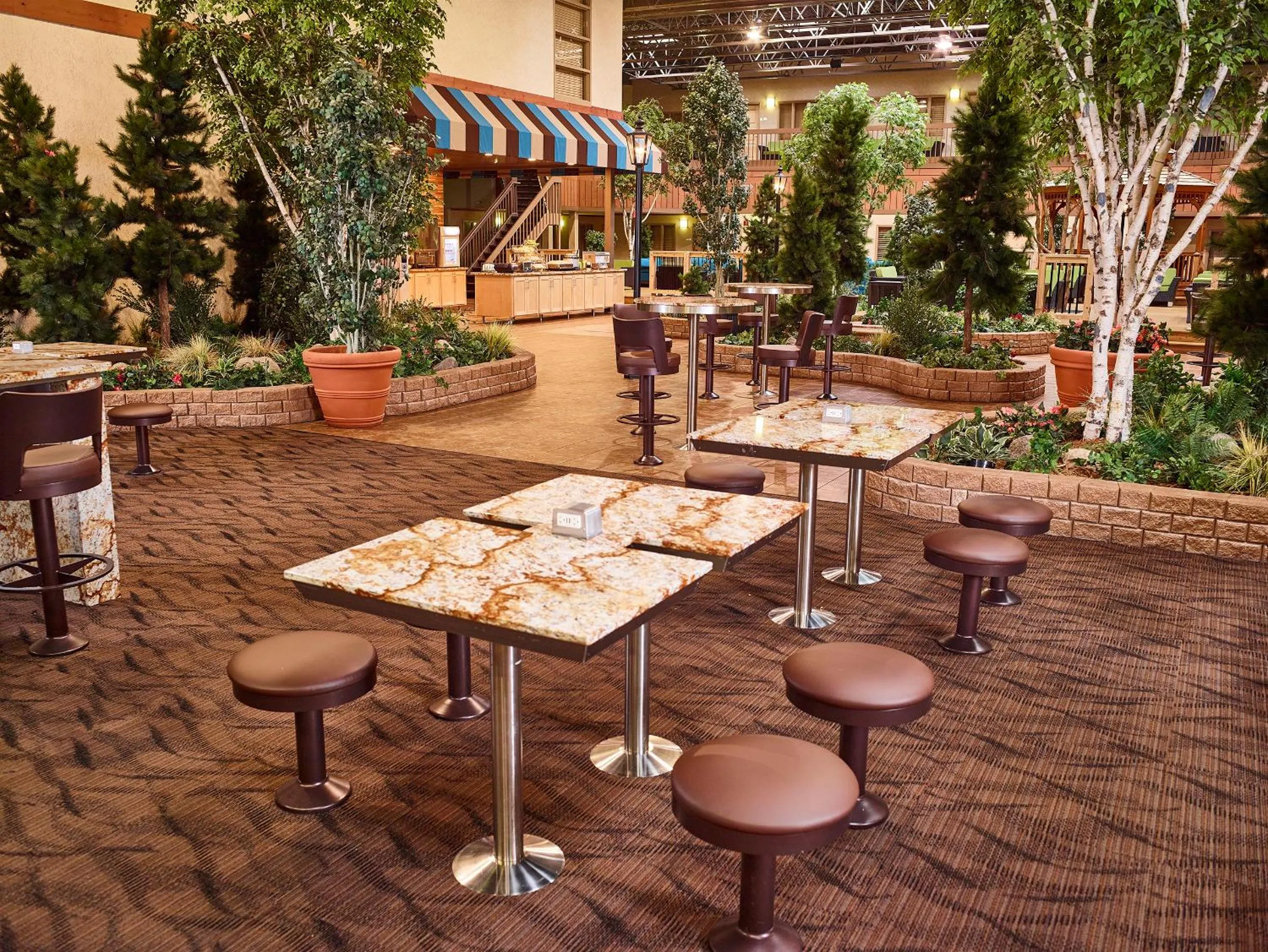 Buffet breakfast in LivINN Hotel Minneapolis North / Fridley