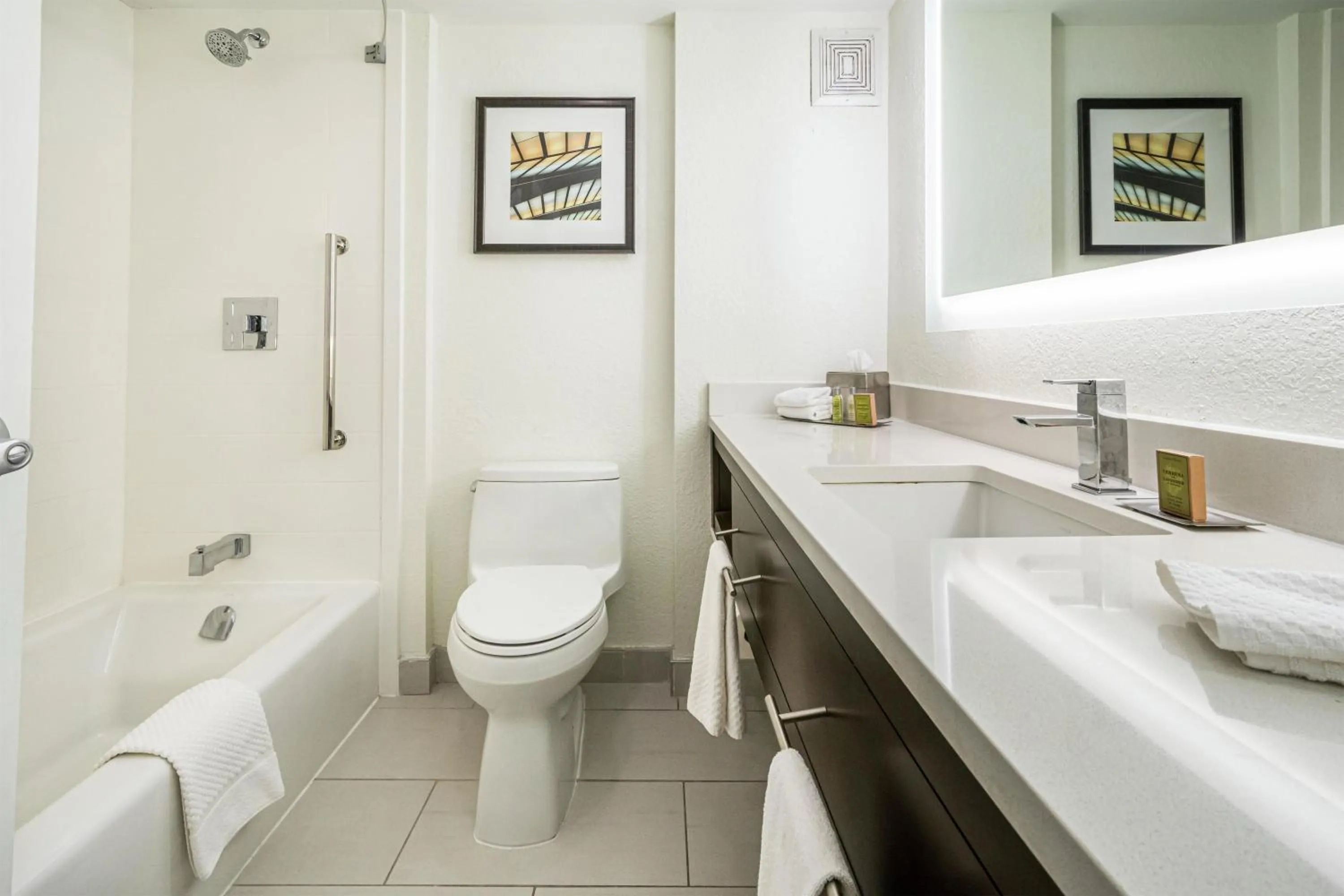 Bathroom in DoubleTree by Hilton Kitchener